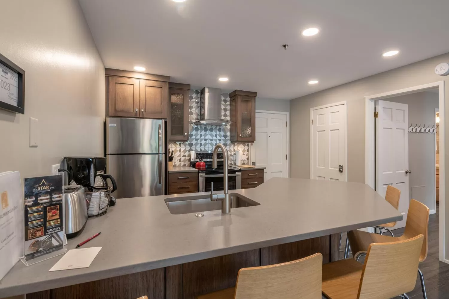 Treasure Mountain Inn