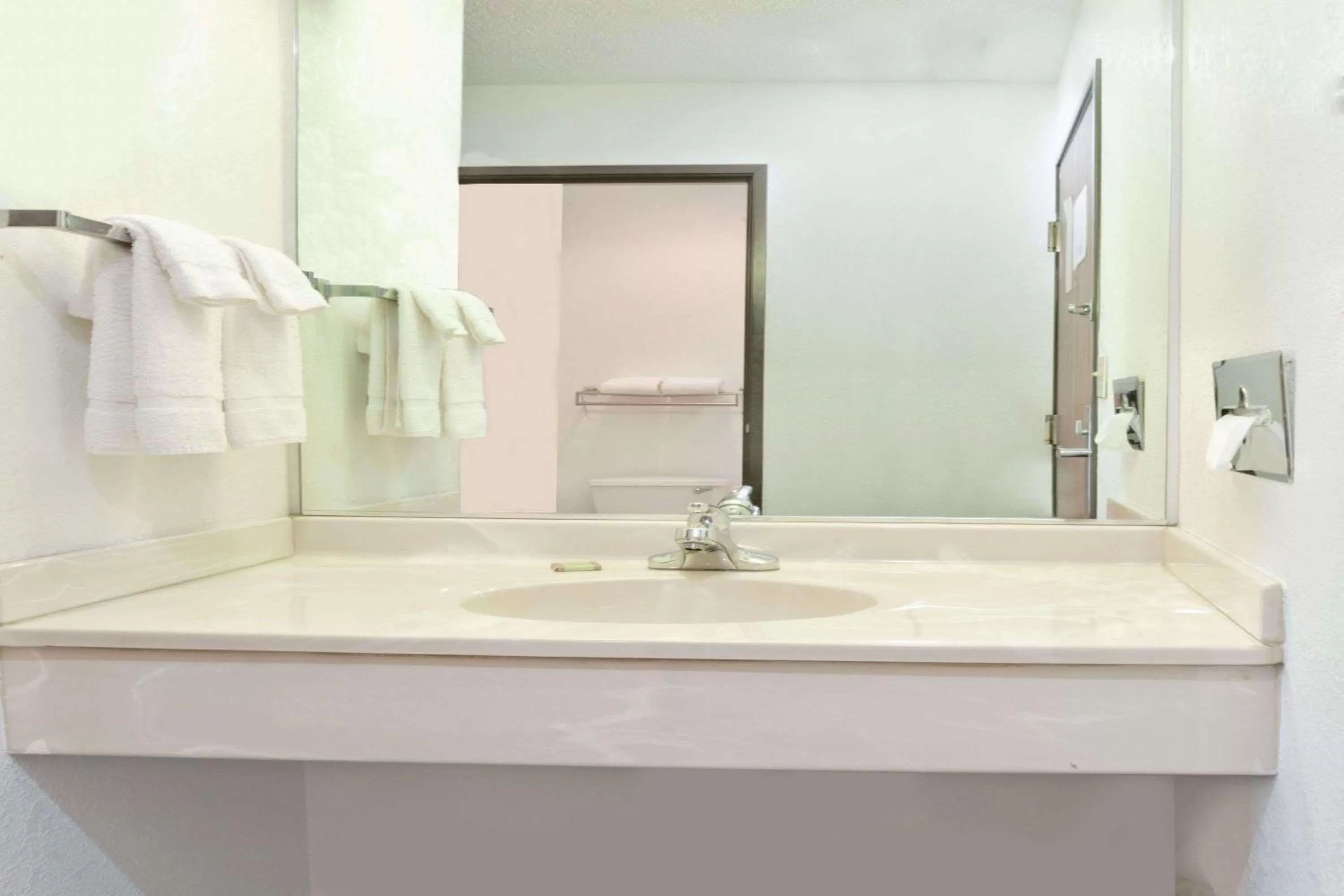 Bathroom in Super 8 by Wyndham Monee I-57