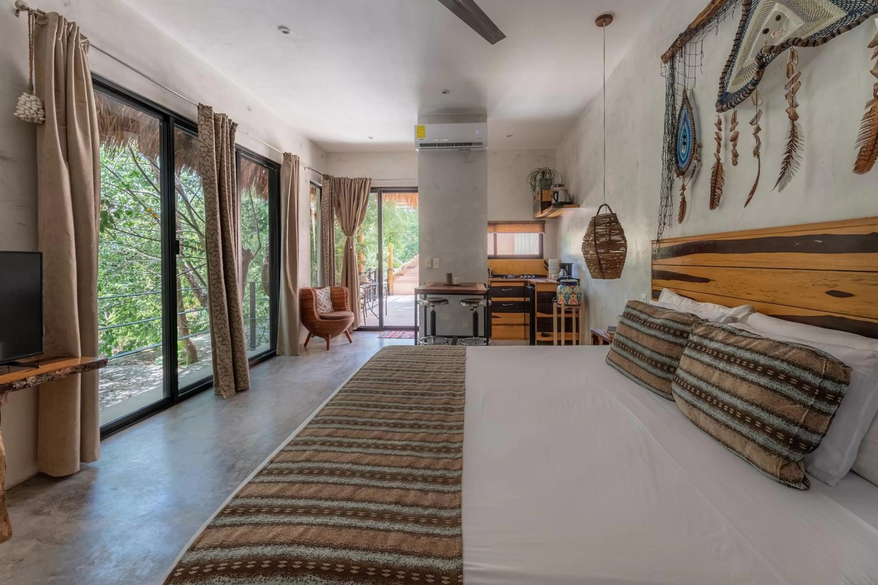 Bed in Trece Lunas Tulum - Enchanted Resort