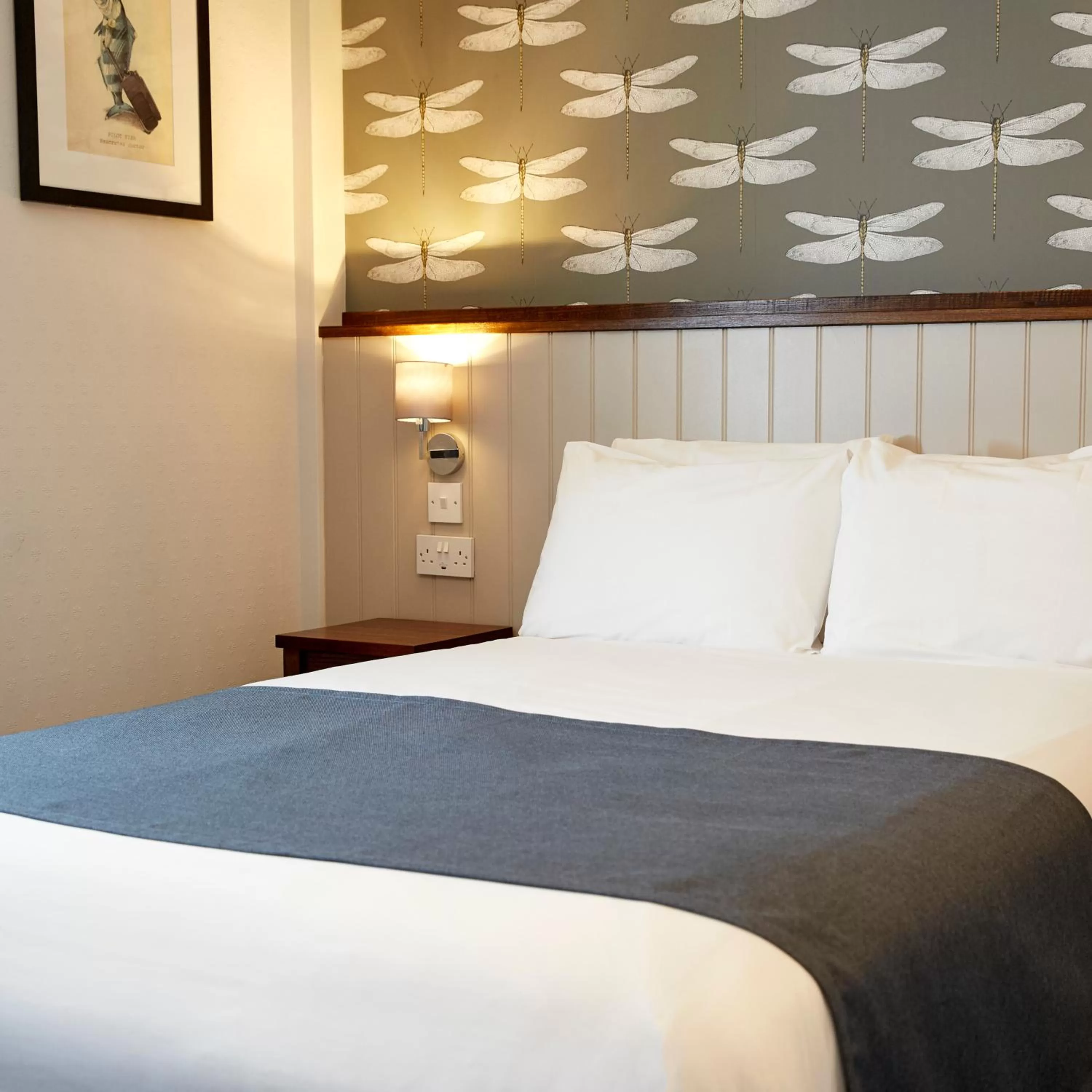 Bed in Oaklands by Greene King Inns