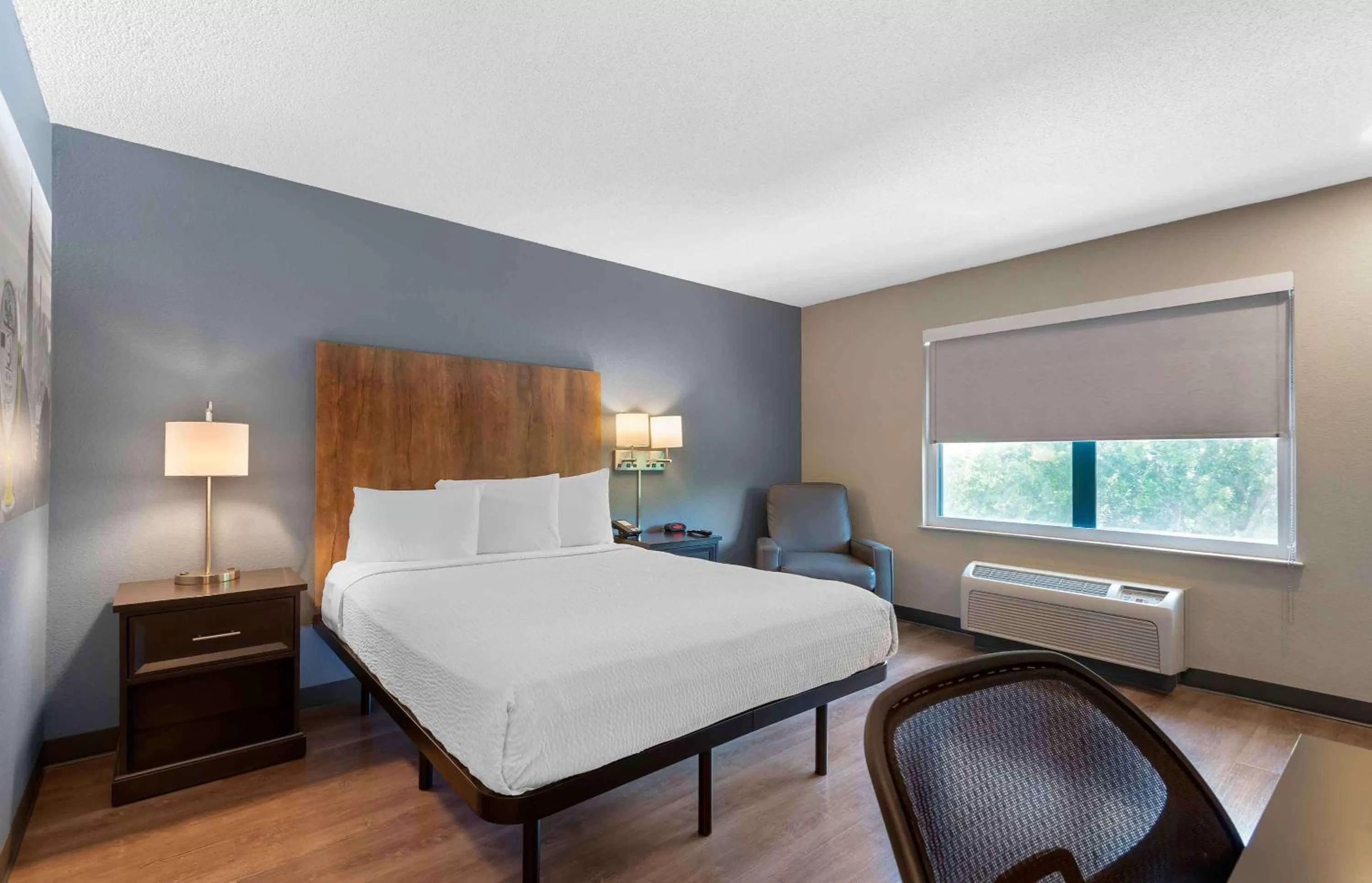 Queen studio with 1 Queen Bed - Disability Access/Non-Smoking in Extended Stay America Suites - Charlotte - Pineville - Park Rd