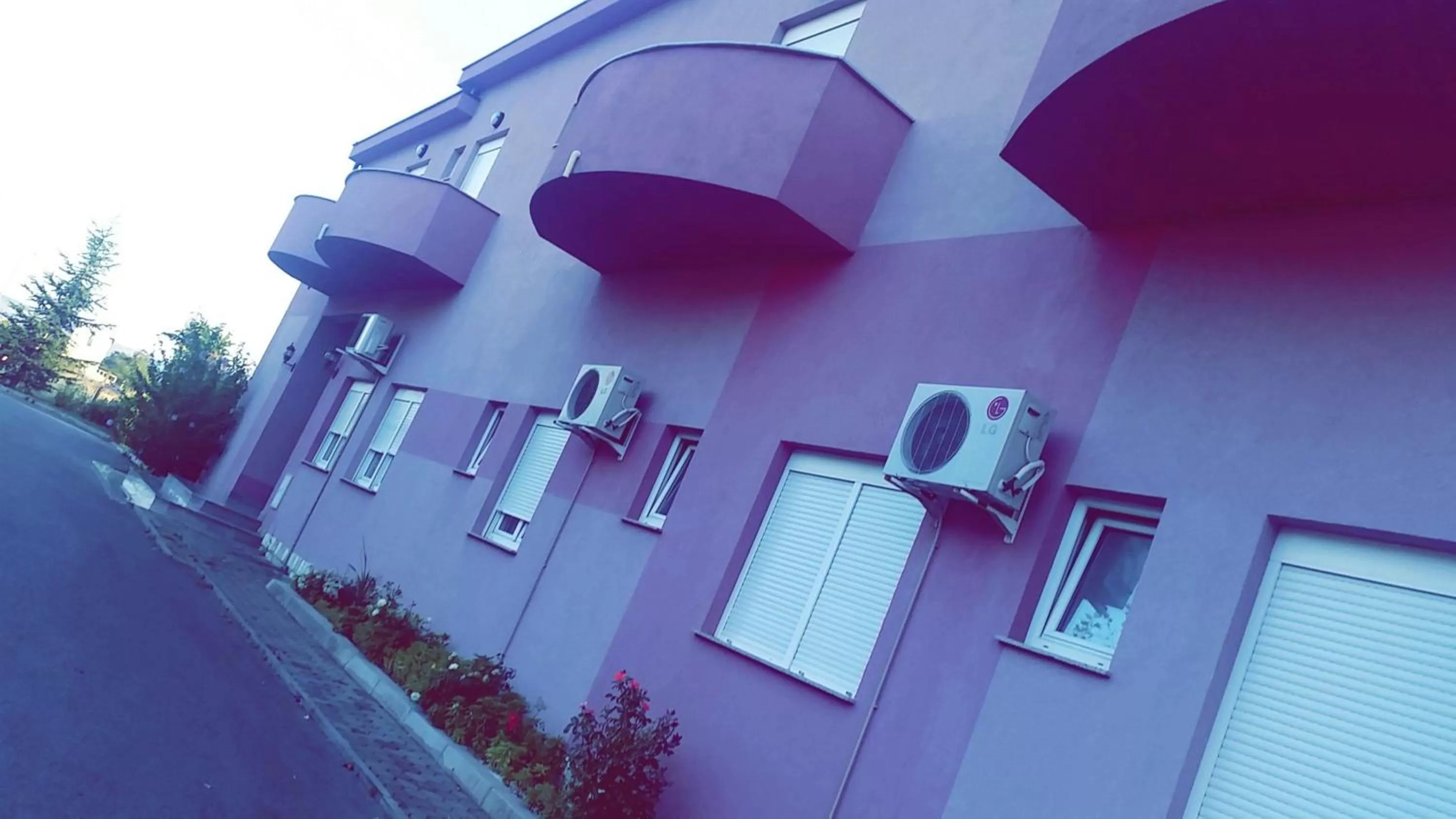 Street view, Property Building in Motel Aura