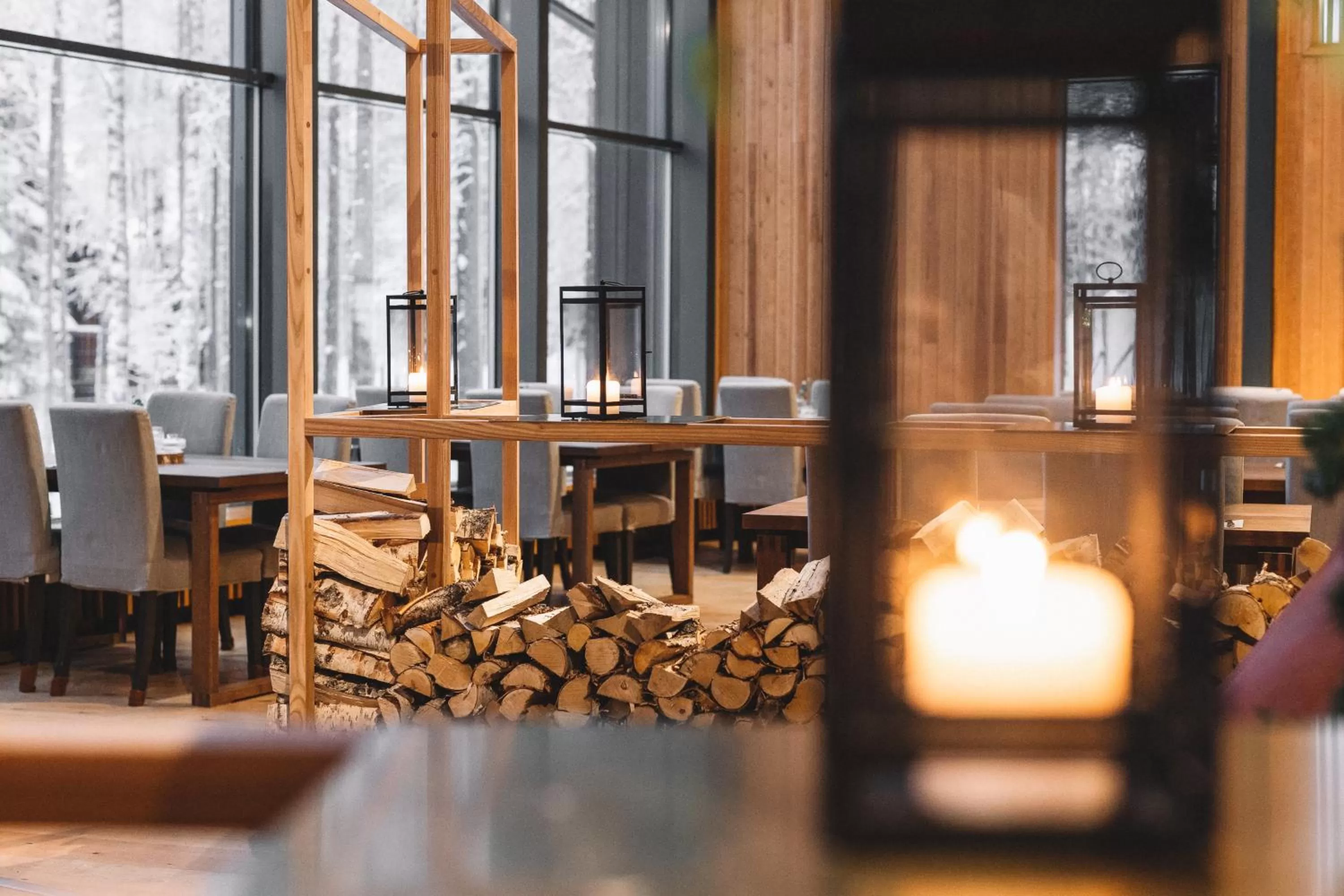 Restaurant/places to eat in Nova Skyland Hotel