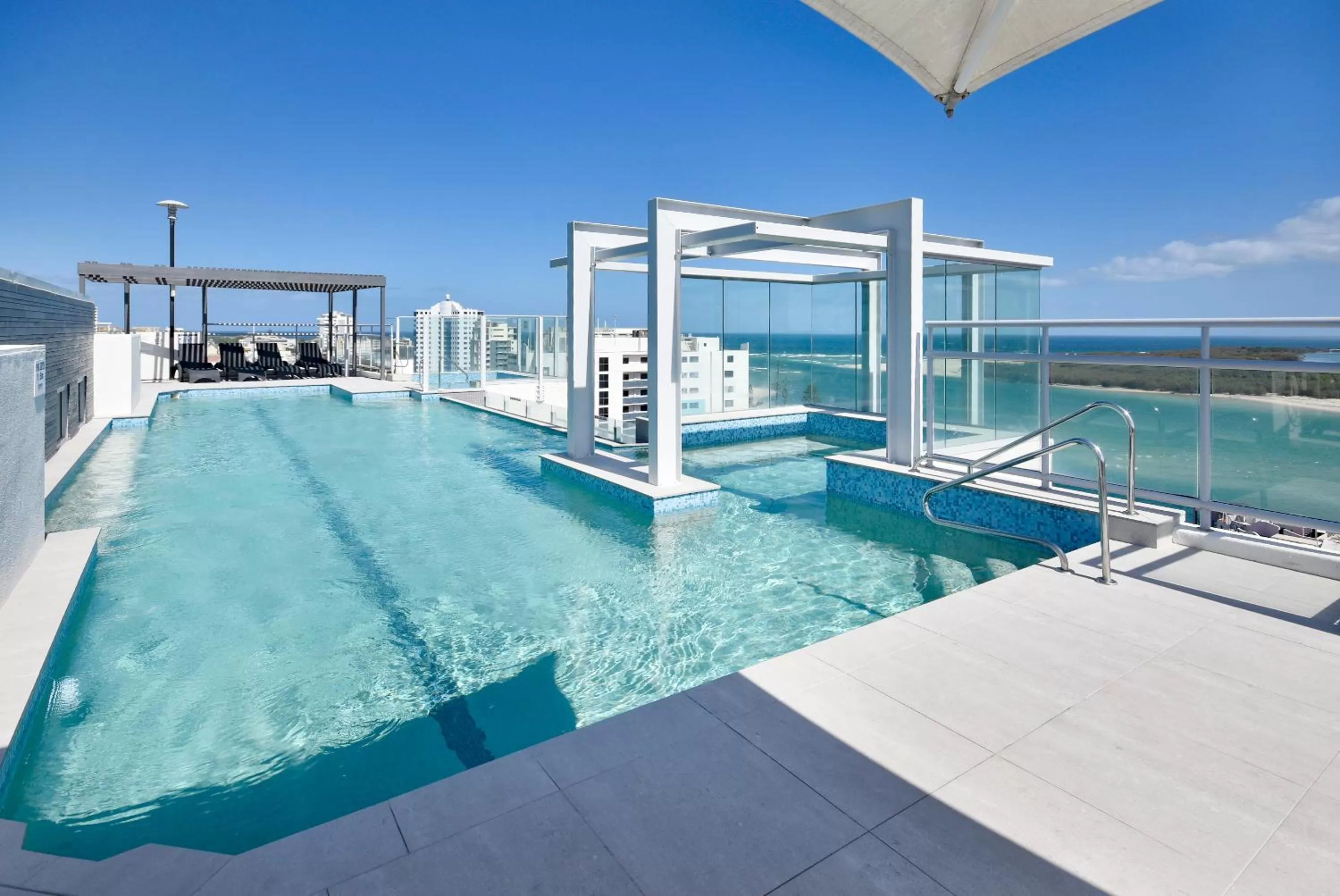 Swimming pool in Pumicestone Blue