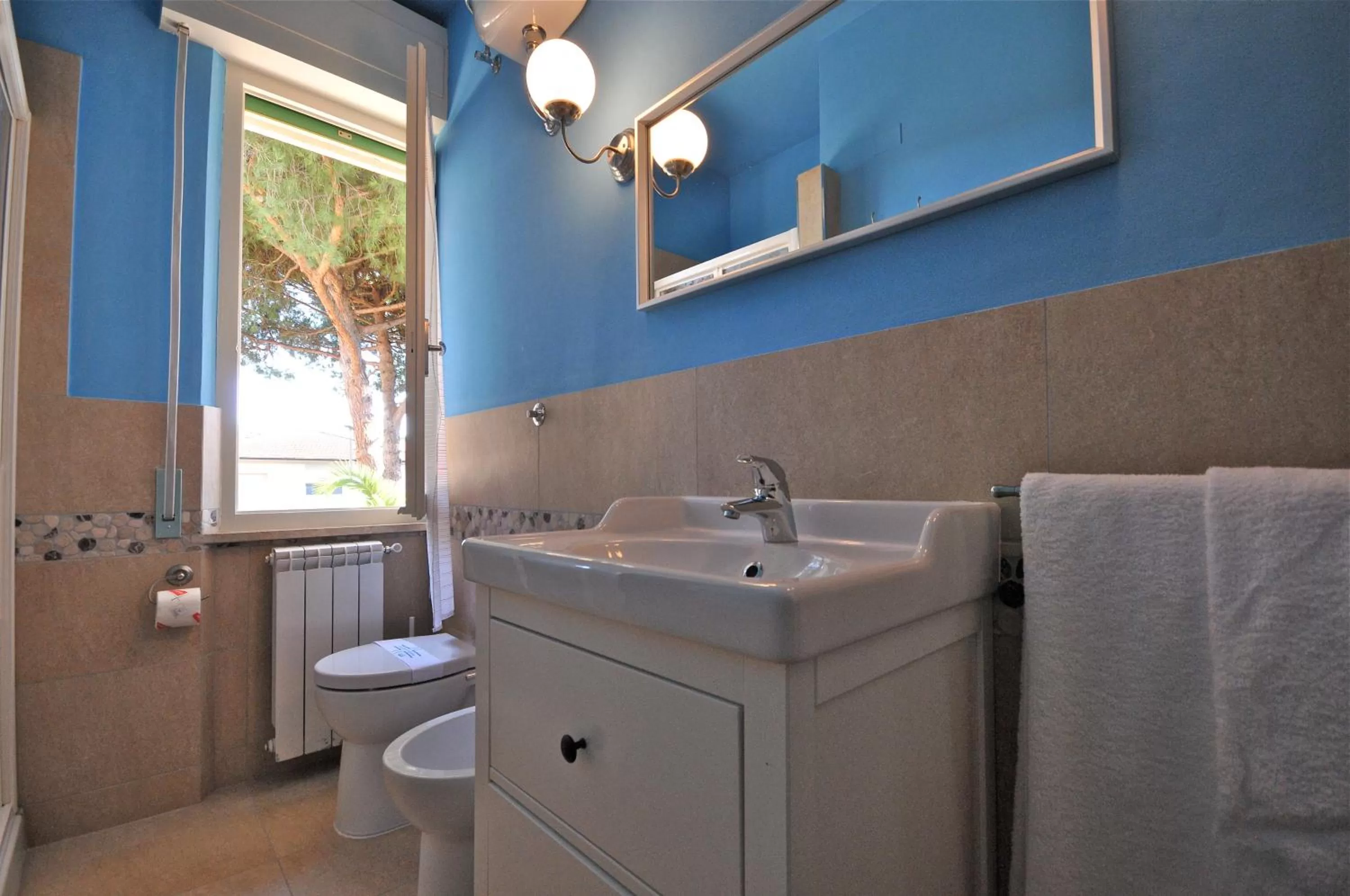 Bathroom in Hotel Massimo