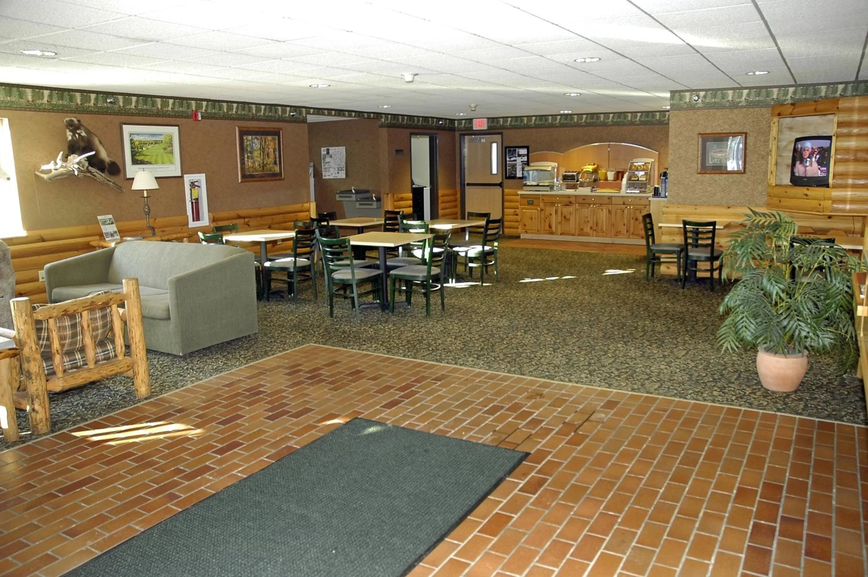 Lobby or reception in Pellston Lodge