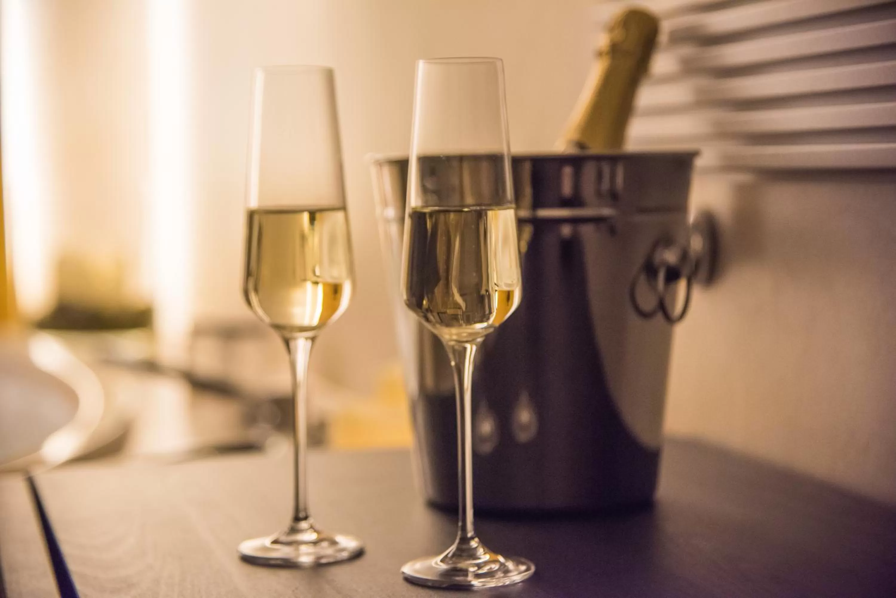 Drinks in Piazza di Spagna 9