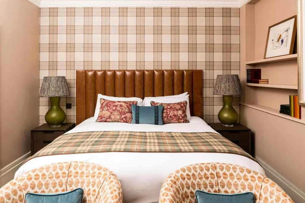 Bed in The Tophams Hotel