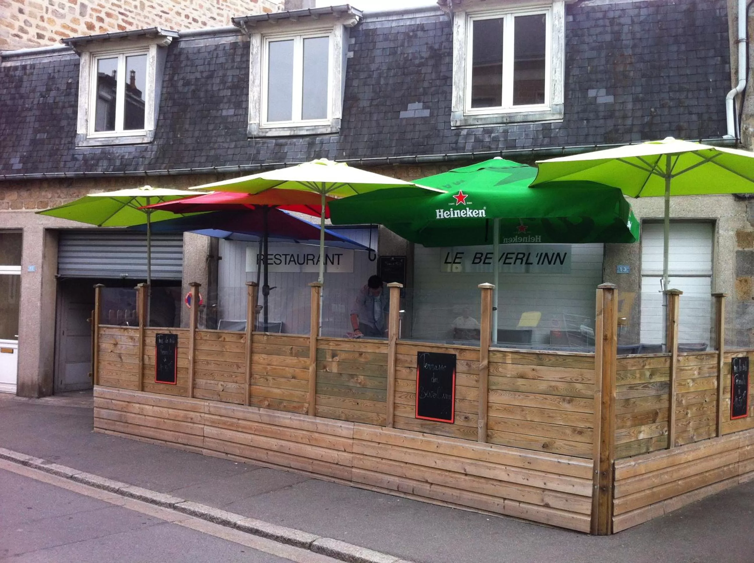 Balcony/Terrace in Le Beverl'inn