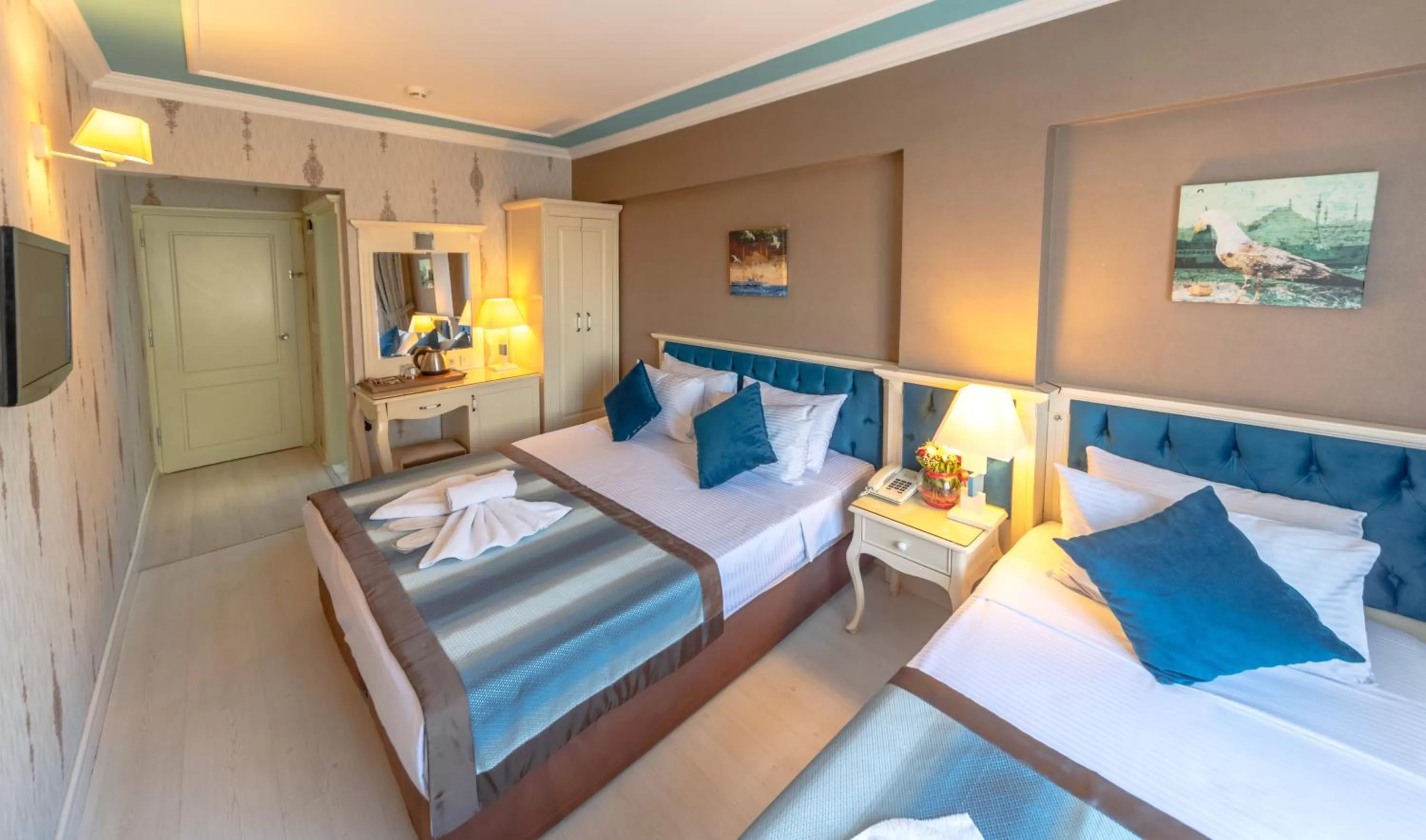 Photo of the whole room, Bed in Viva Deluxe Hotel