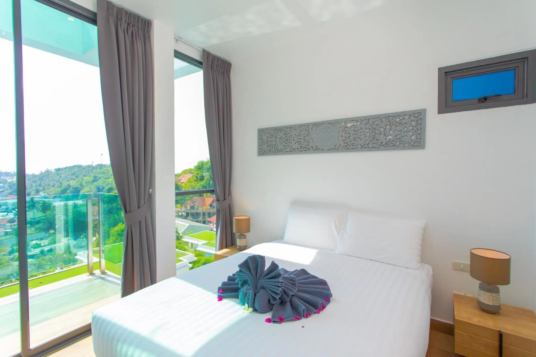 Bedroom, Bed in Baan Saint-Tropez Seaview Villas Kata Beach