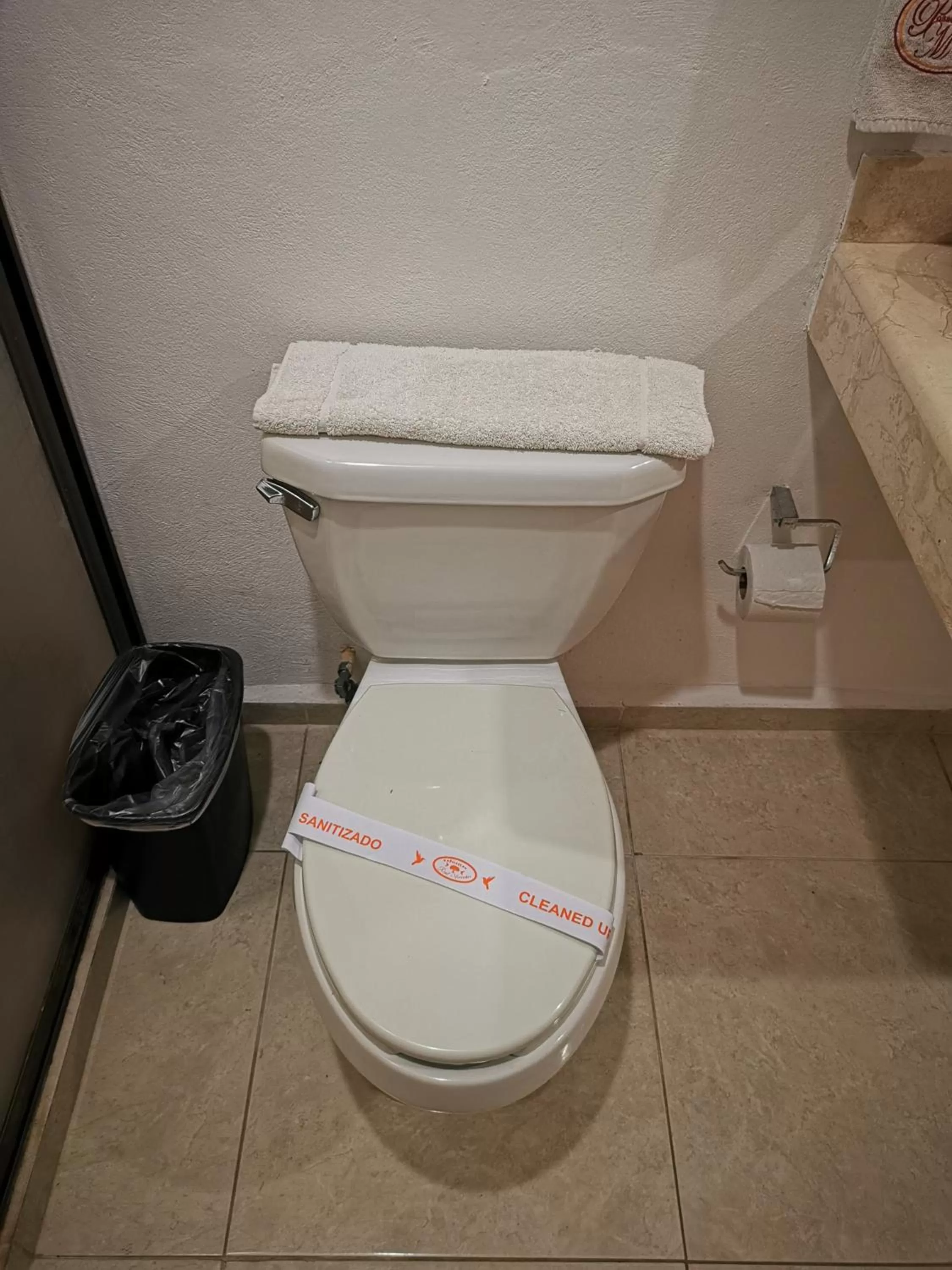 Bathroom in Hotel Real Mercedes