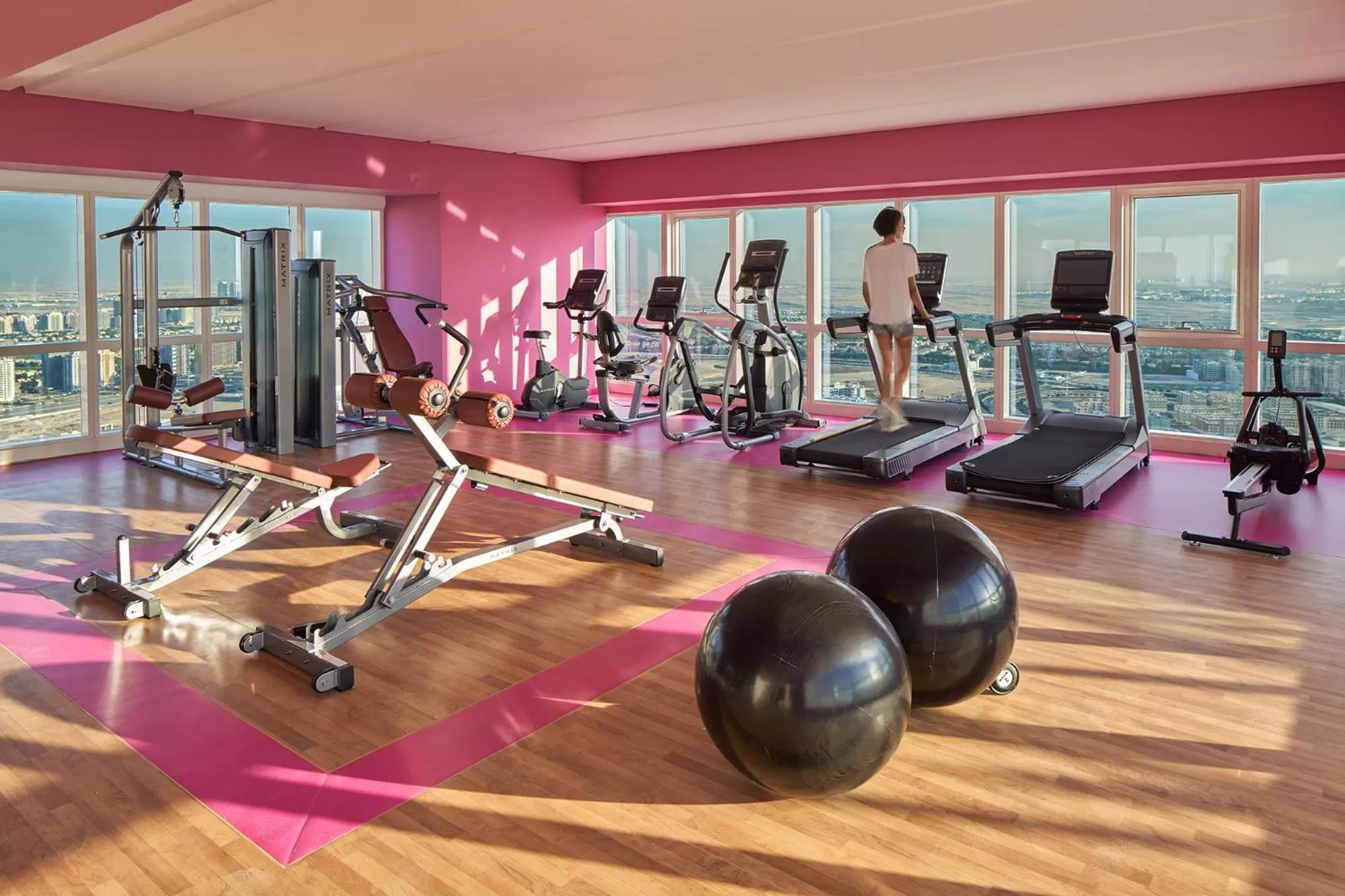 Fitness centre/facilities in Novotel Jumeirah Village Triangle