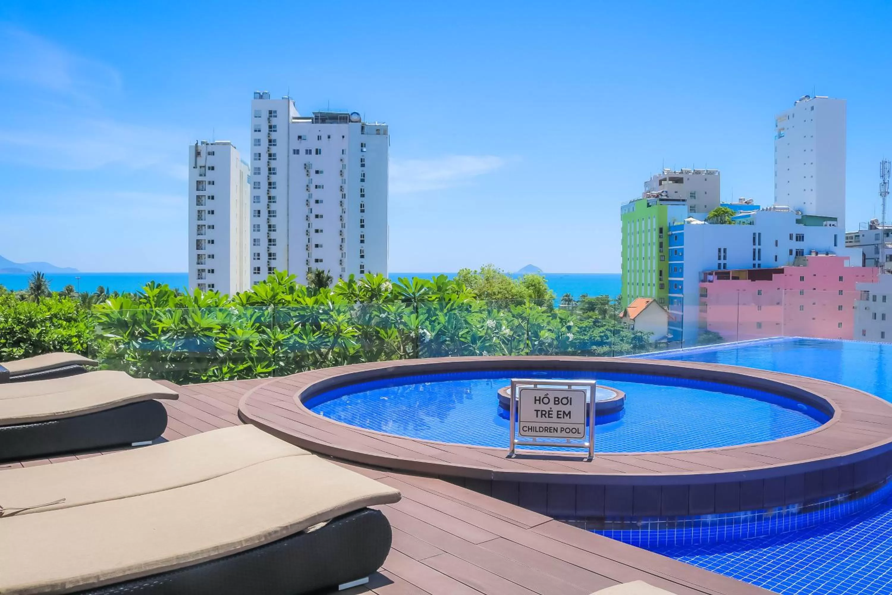 Day in Quinter Central Nha Trang