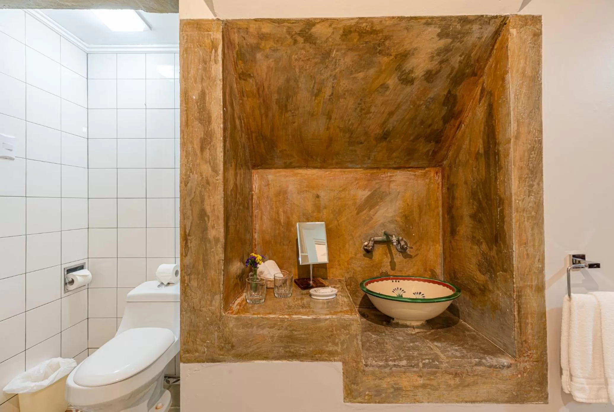 Bathroom in Posada el Quijote