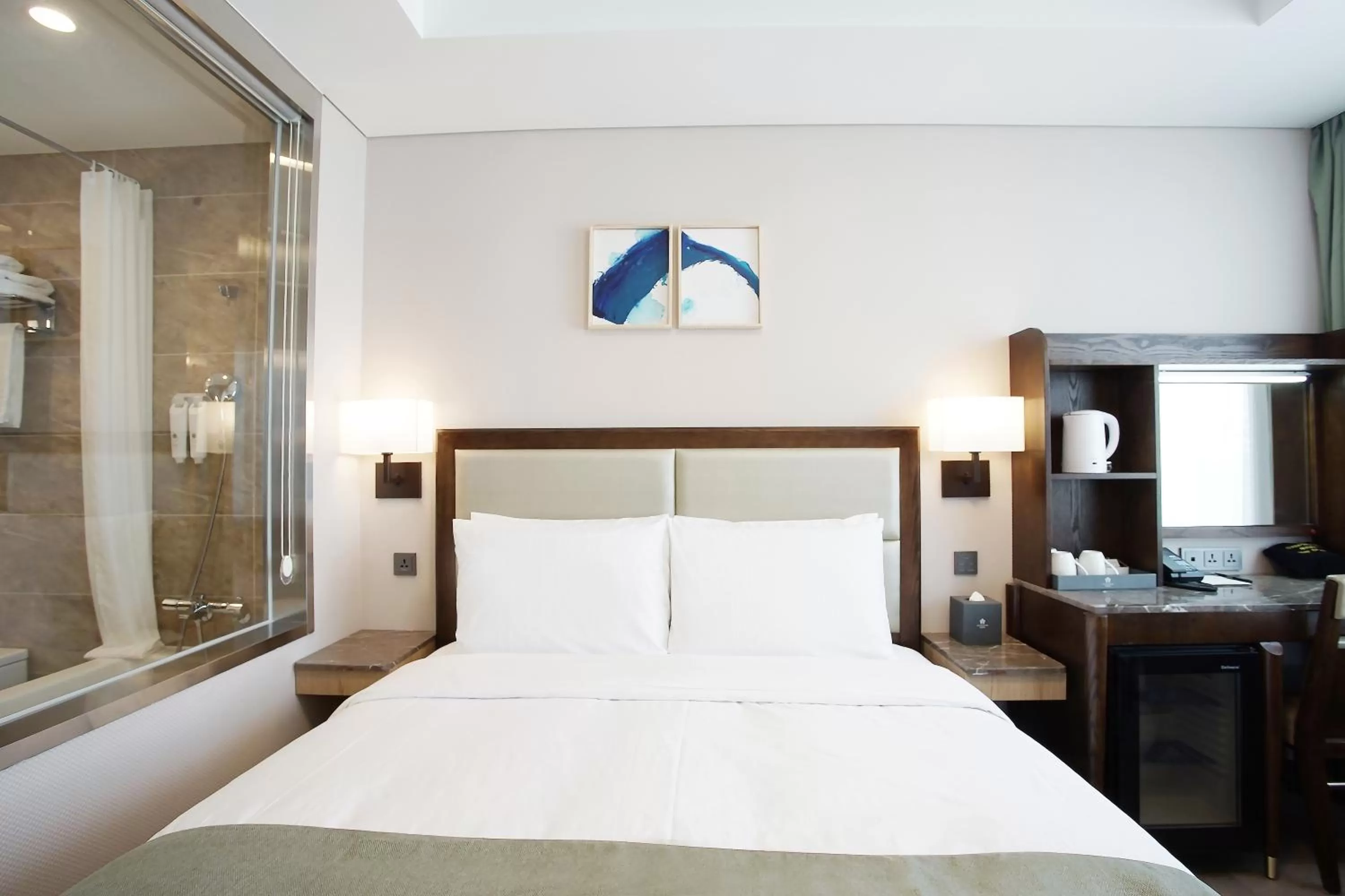 Bed in Stanford Hotel Busan