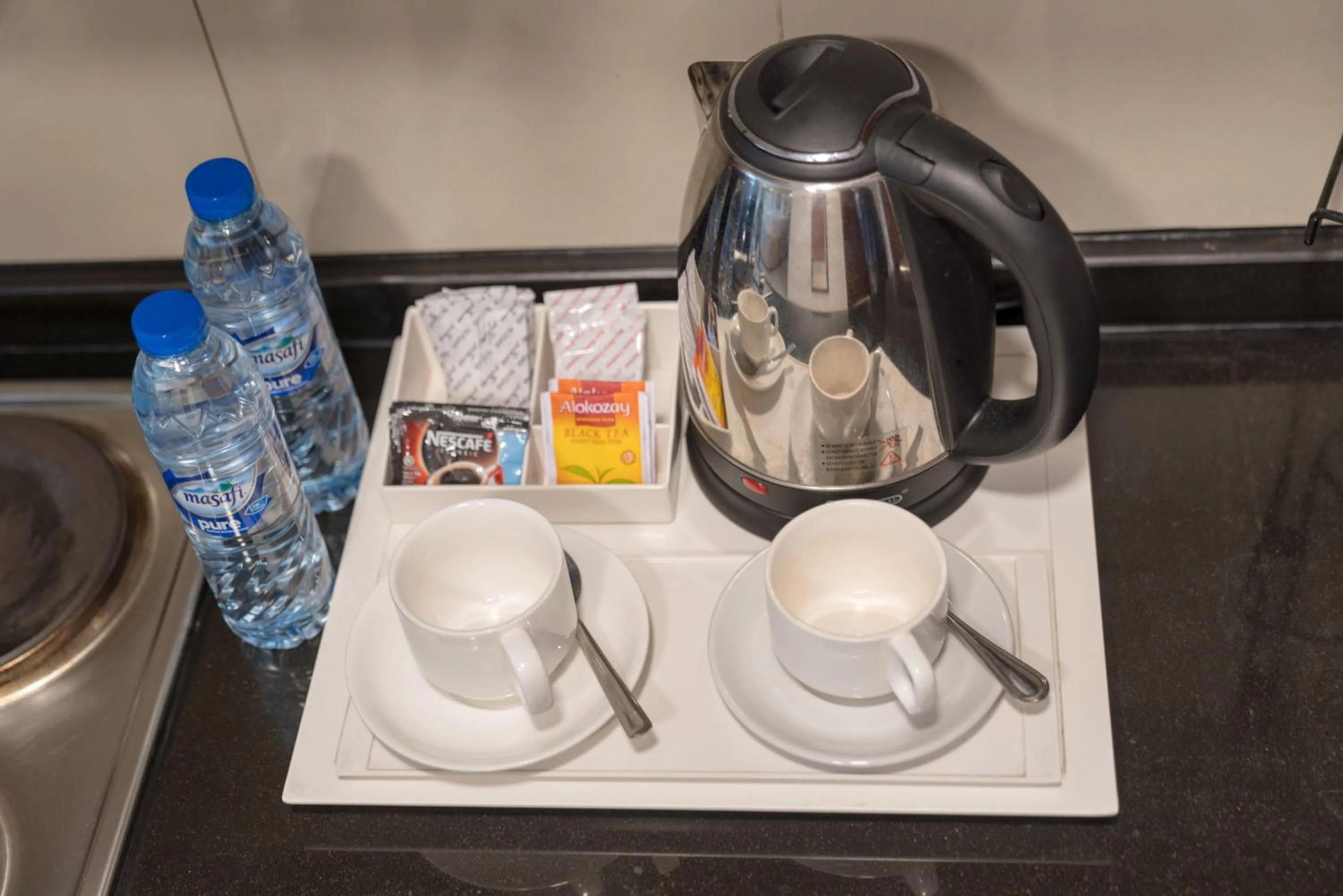 Food and drinks in Star Metro Deira Hotel Apartments