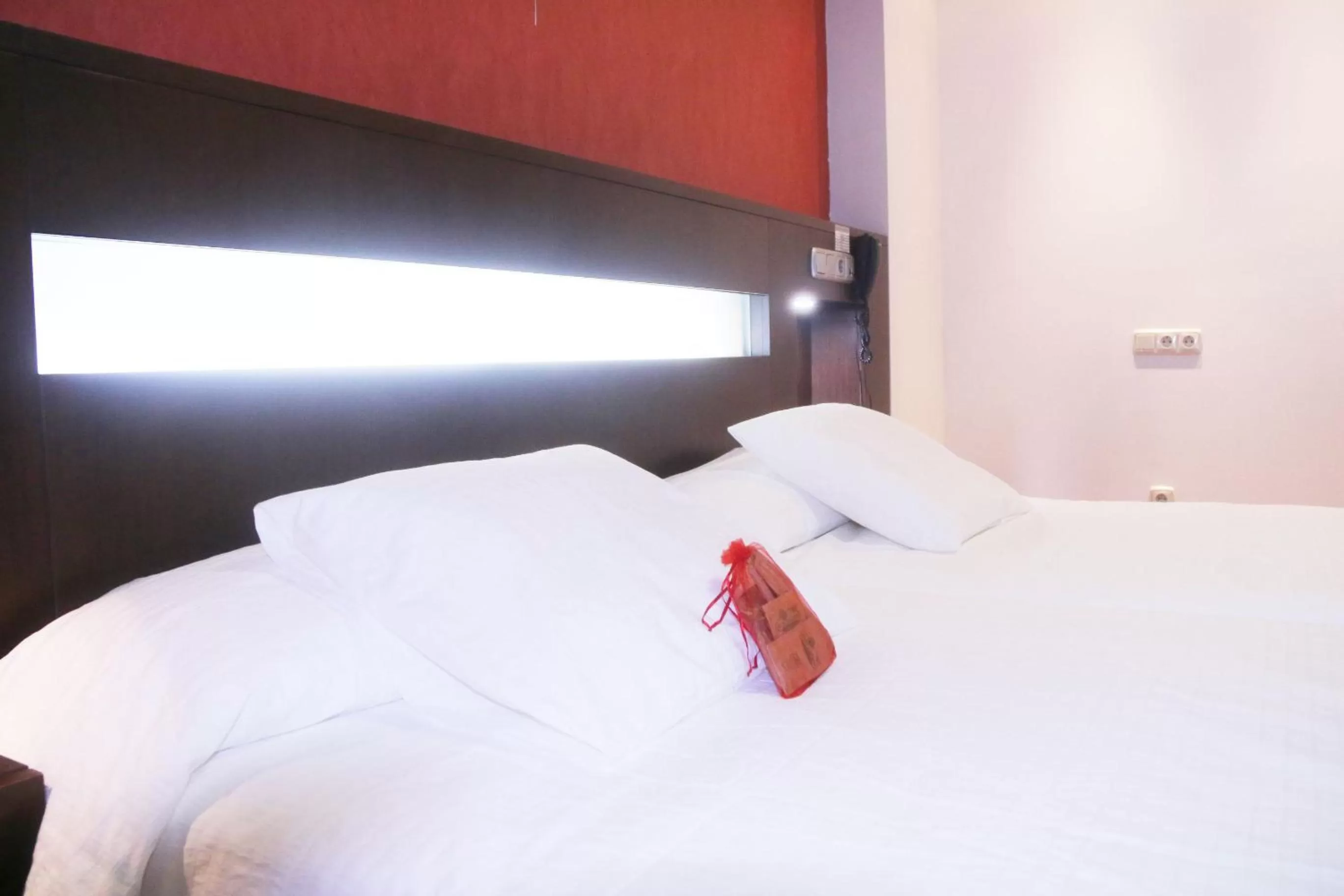 Bed, Room Photo in Hotel La Cantueña