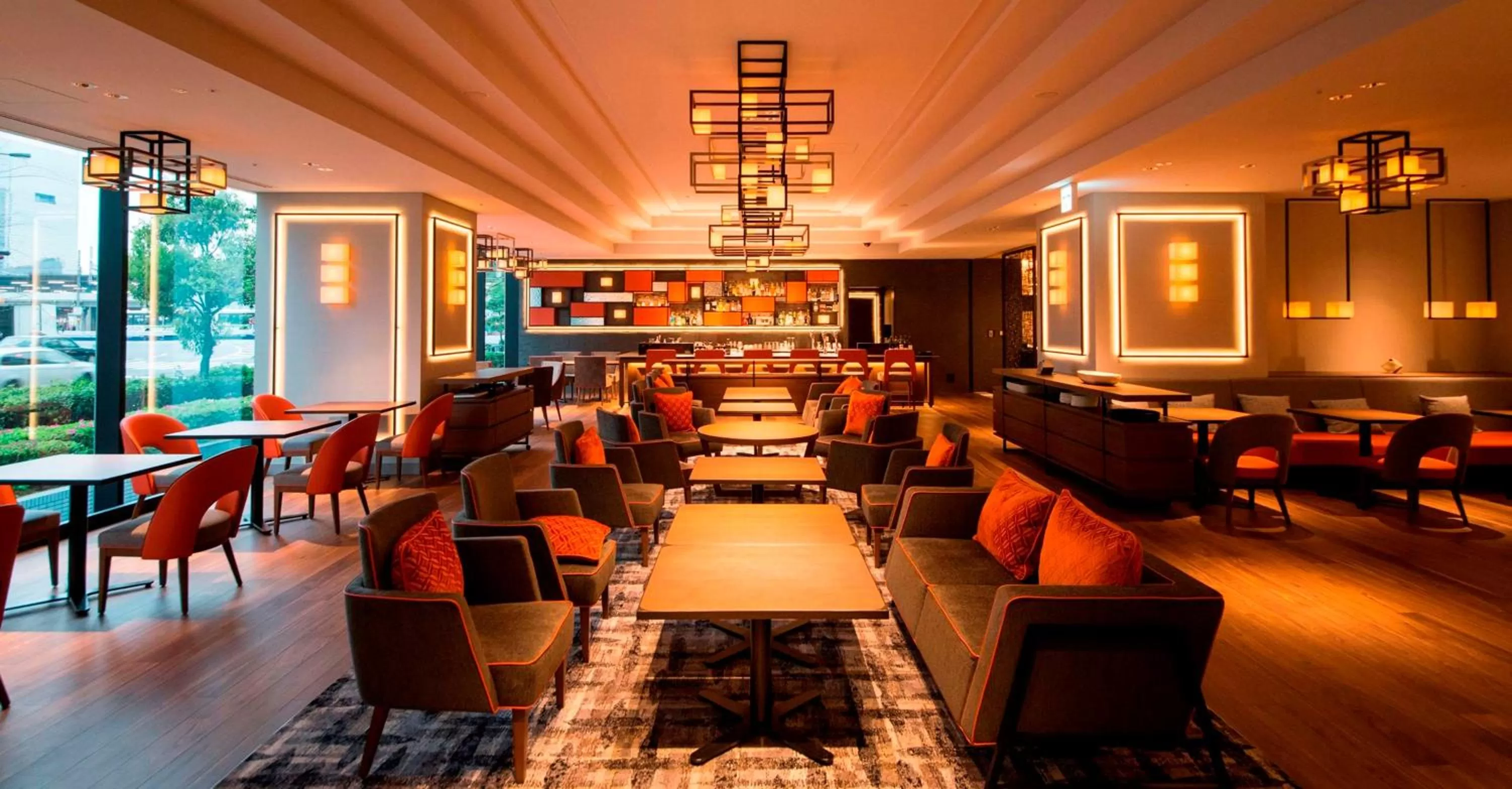 Restaurant/places to eat in Hilton Osaka Hotel