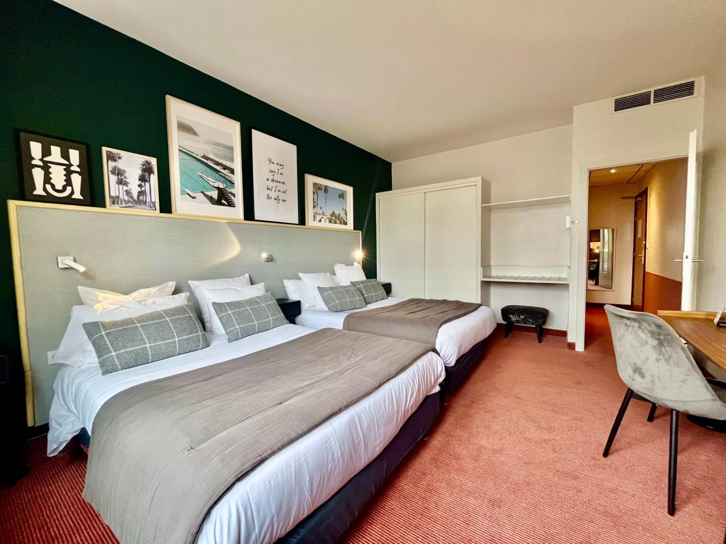 Bedroom, Bed in Hôtel Restaurant Vaillant Colmar Nord