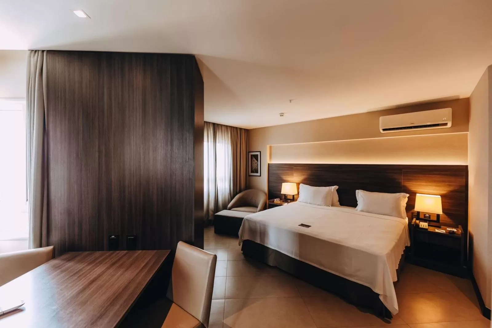 Photo of the whole room, Bed in Golden Tulip Natal Ponta Negra