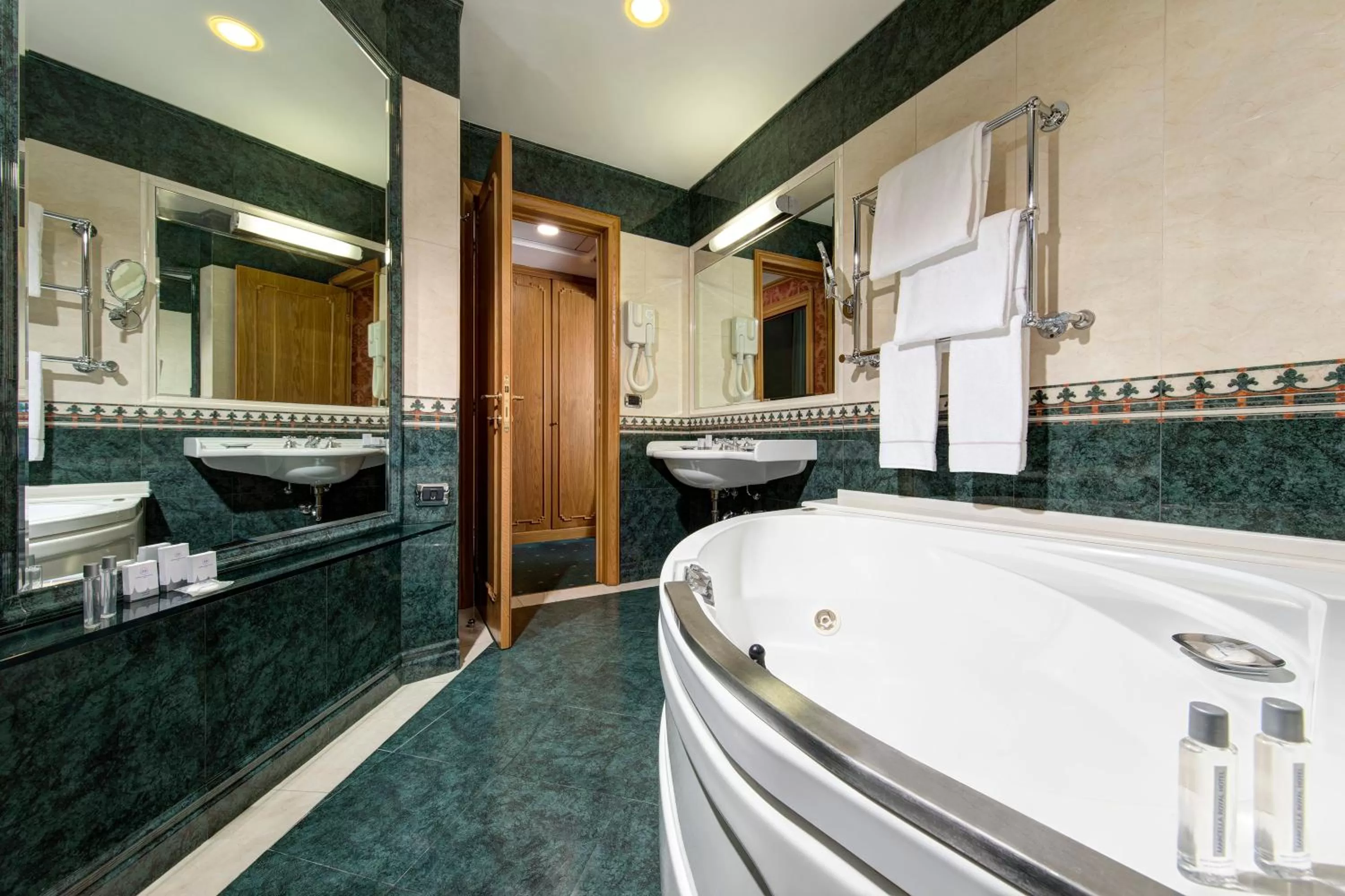 Bathroom in Marcella Royal Hotel - Rooftop Garden