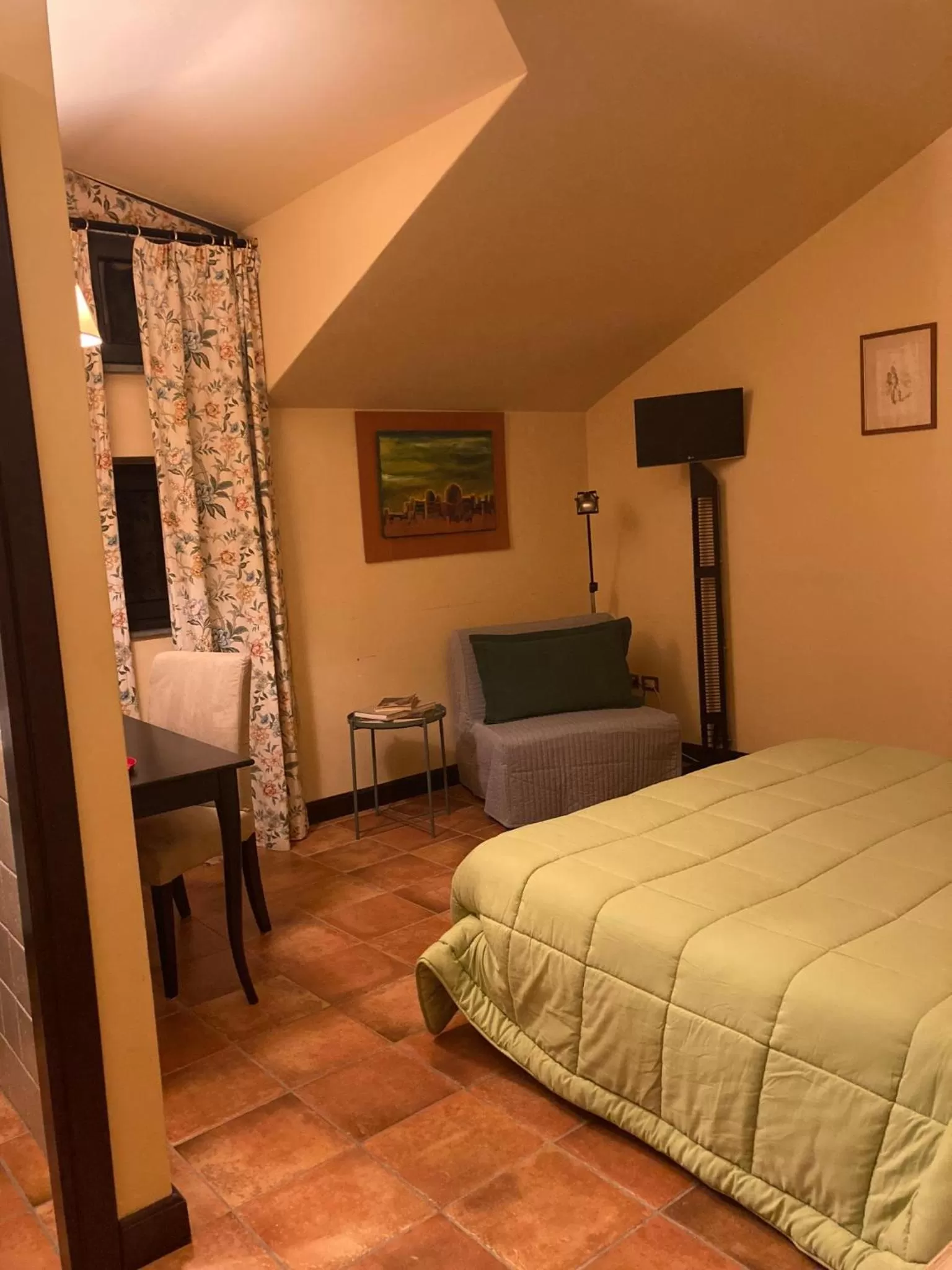 Bedroom, Bed in B&B MontAlbano