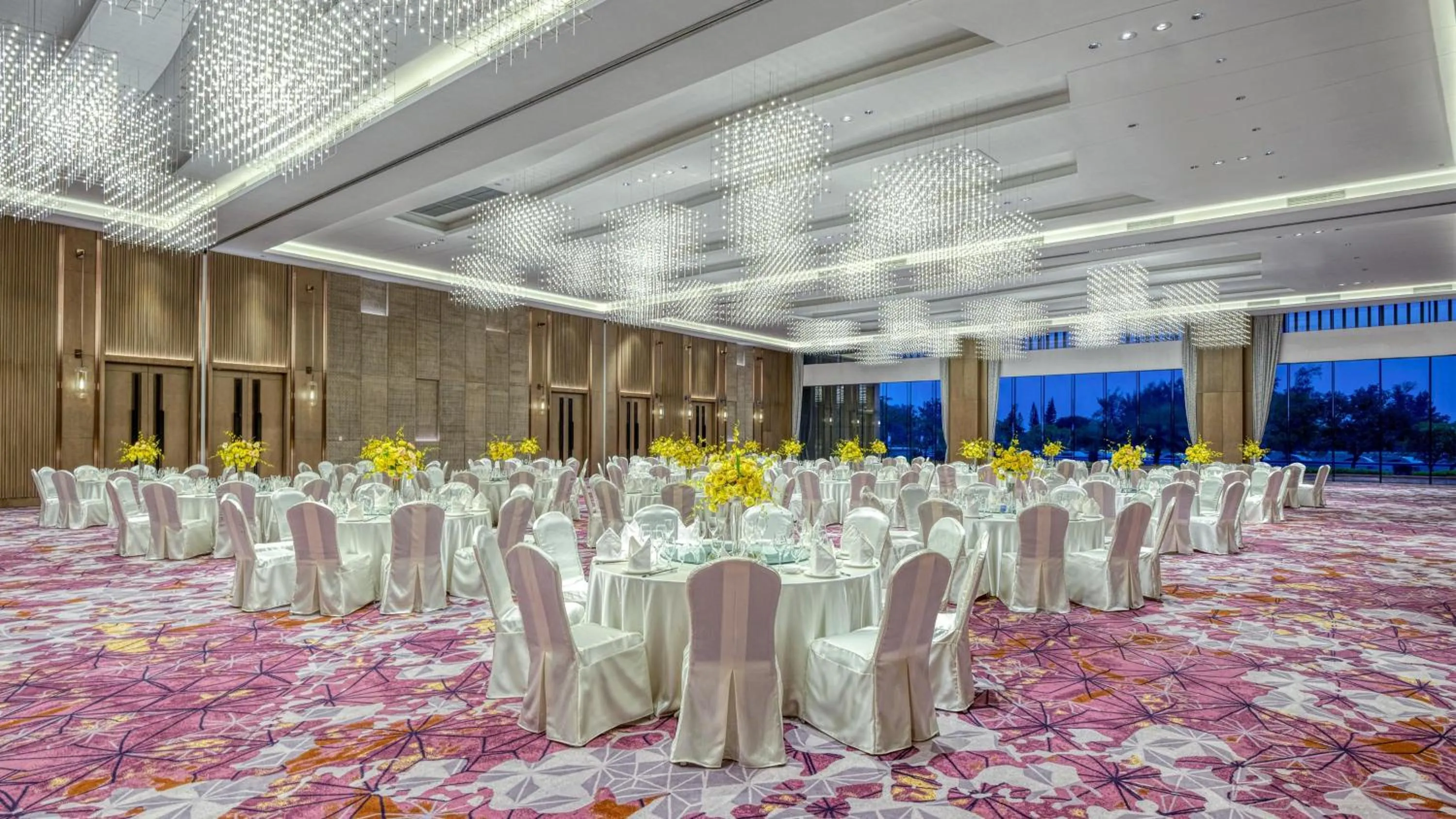 Banquet/Function facilities in Crowne Plaza Beihai Silver Beach by IHG