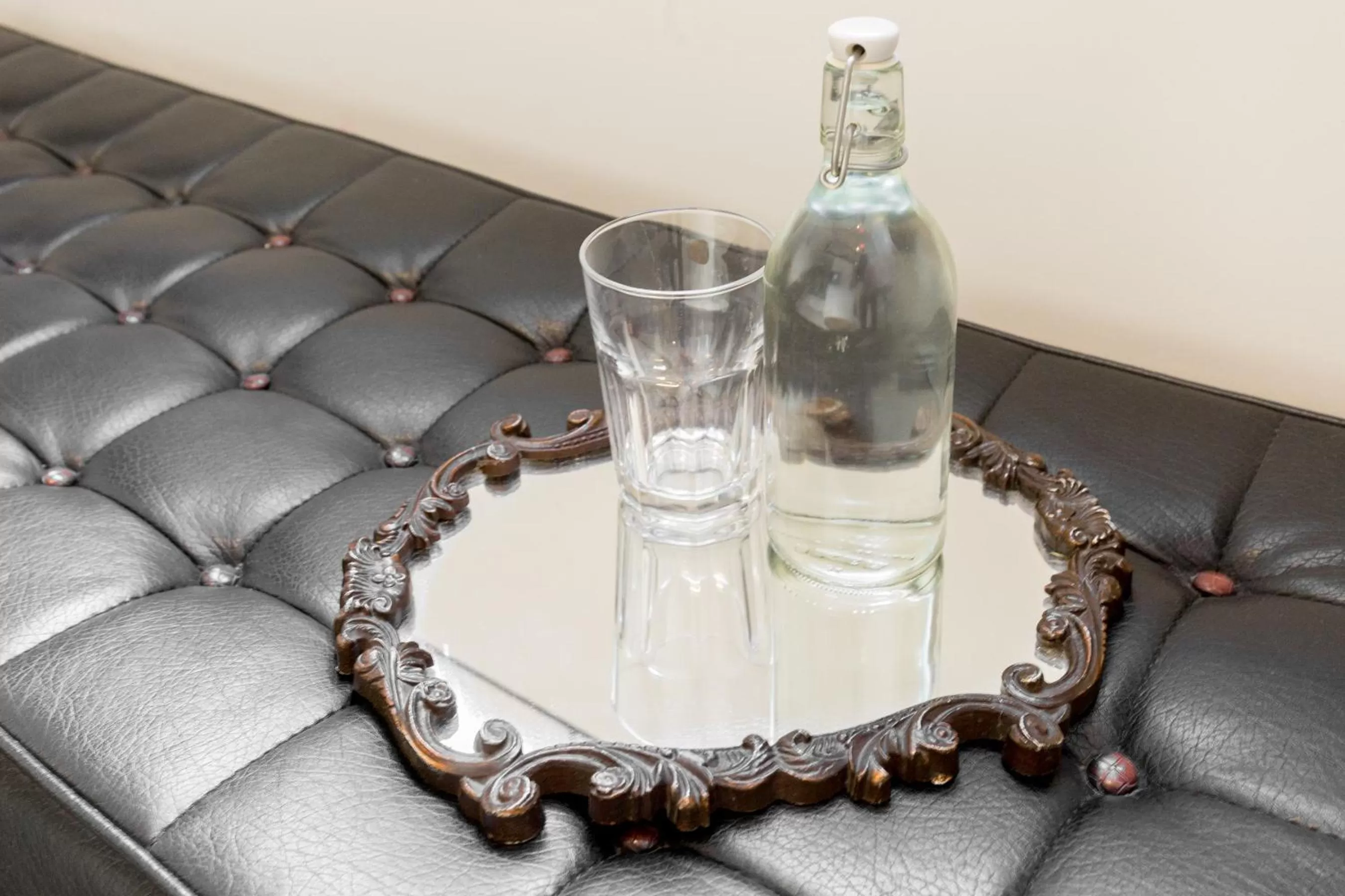 Troon of Athens Apartments