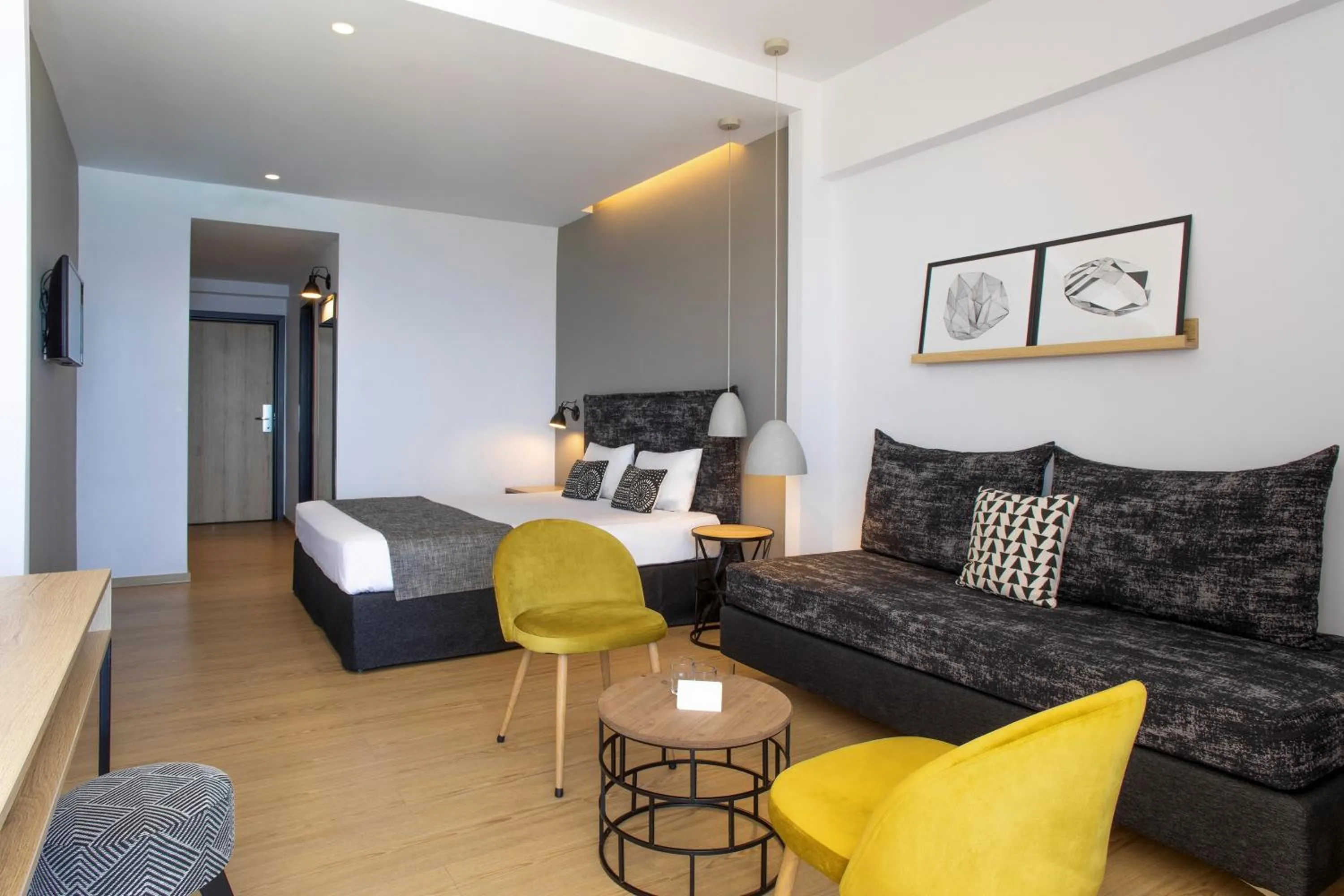 Bedroom, Bed in Sol Cosmopolitan Rhodes