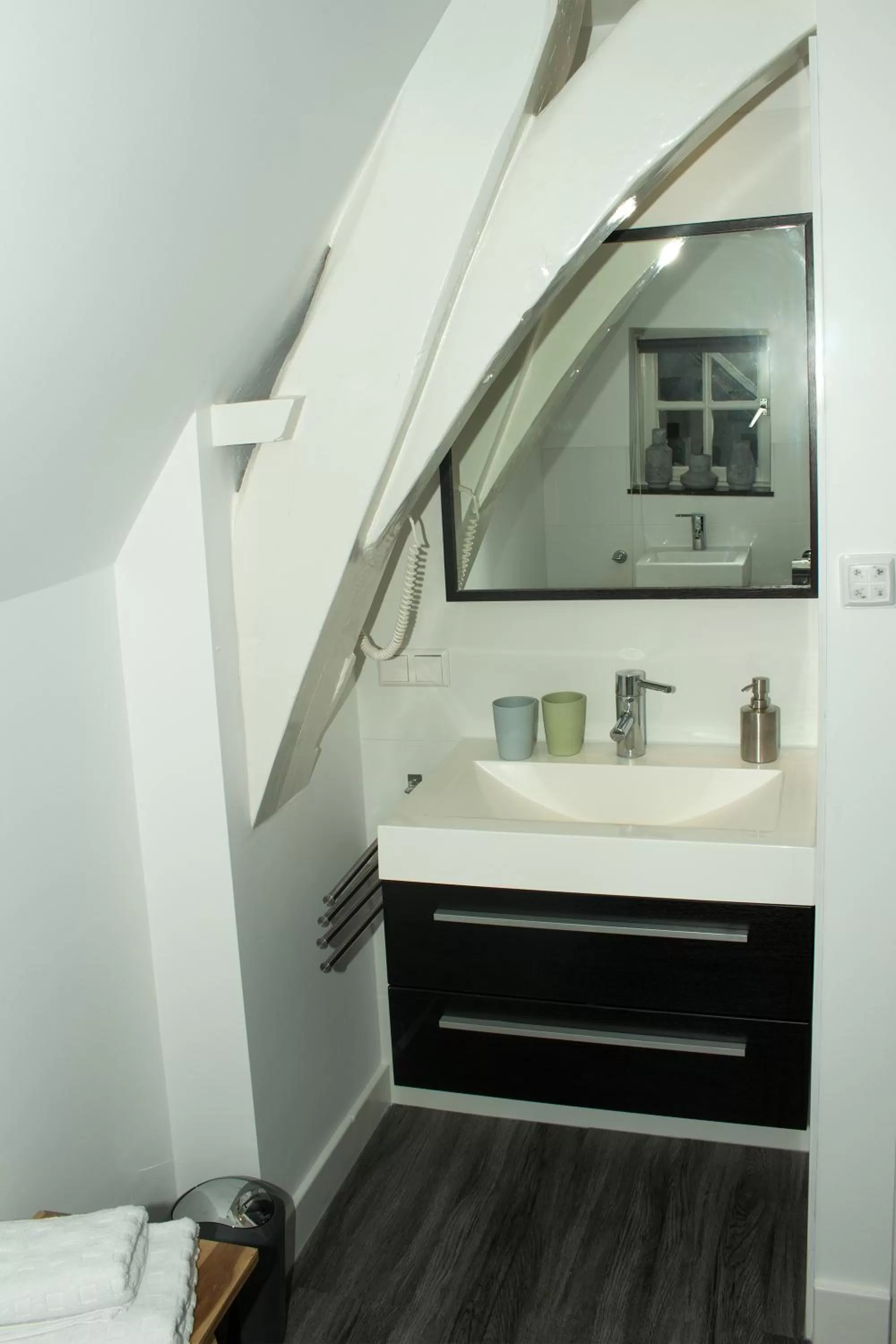 Property building in NR22 Leiden