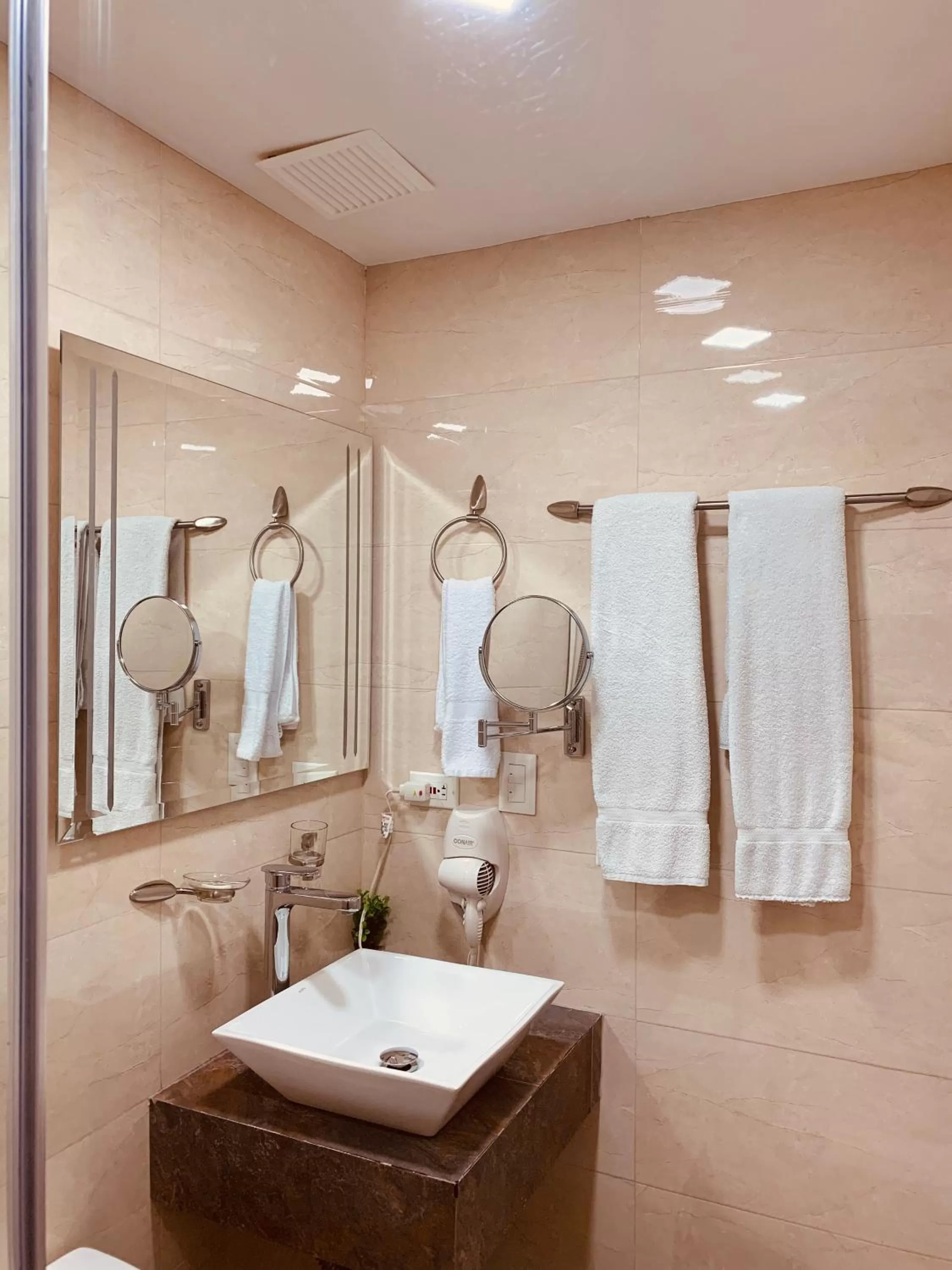 Bathroom in Hotel Veler