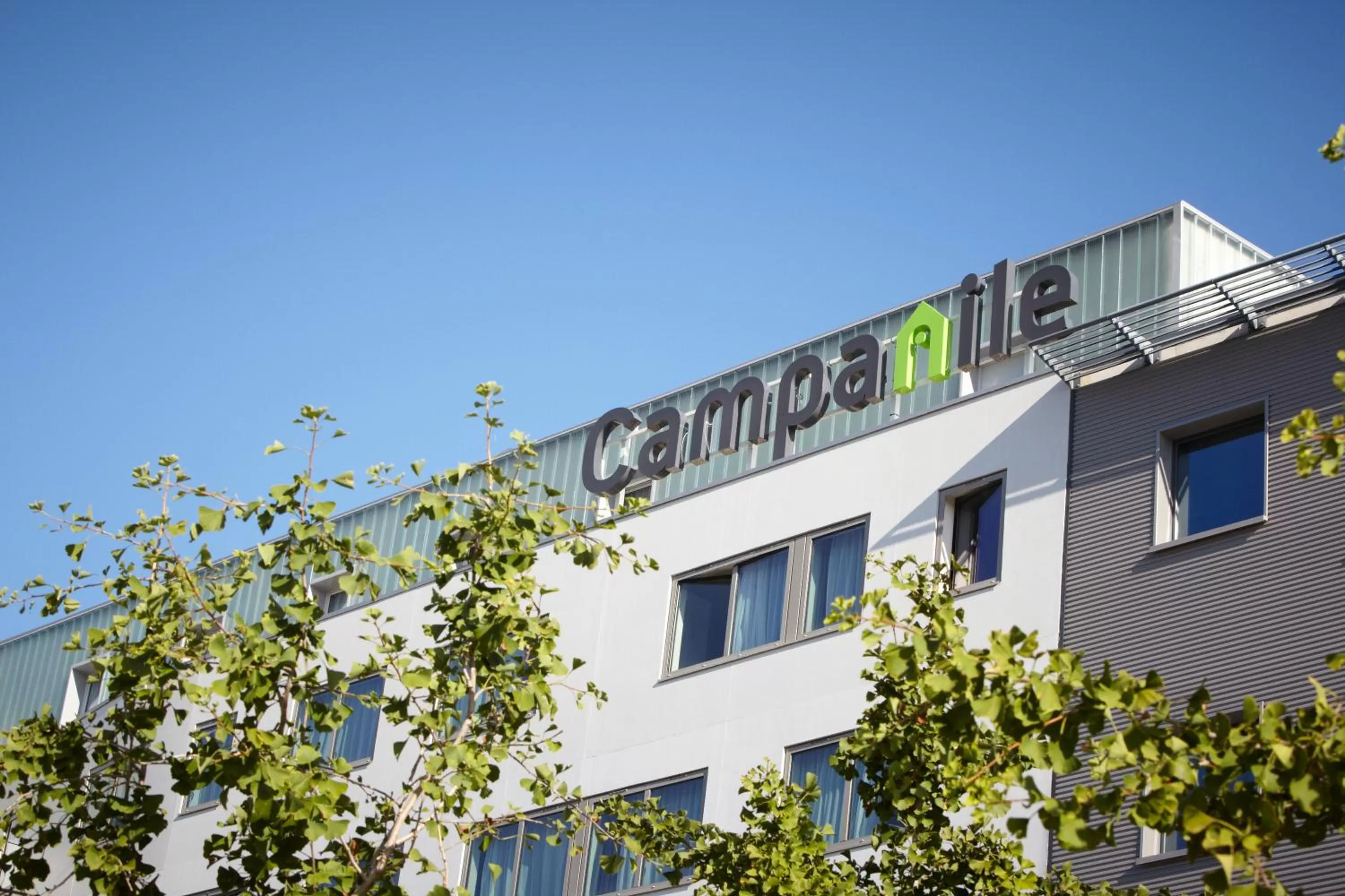 Property building in Campanile Tours Nord