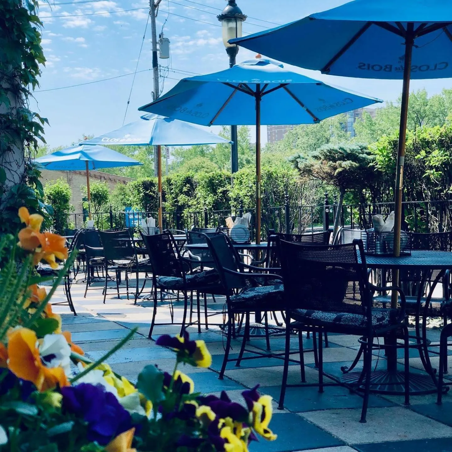 Patio in Nicollet Island Inn