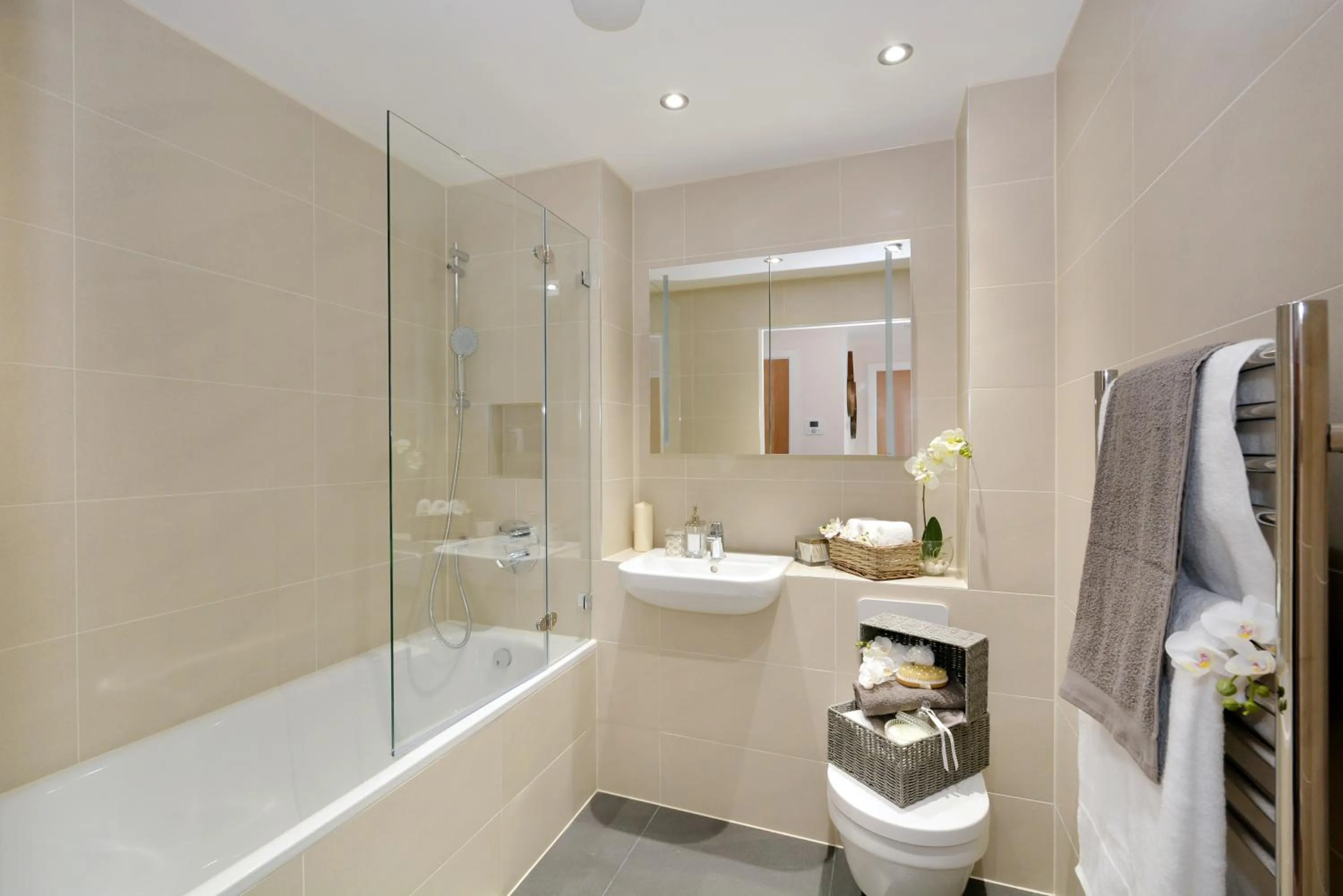 Twyne House Apartments