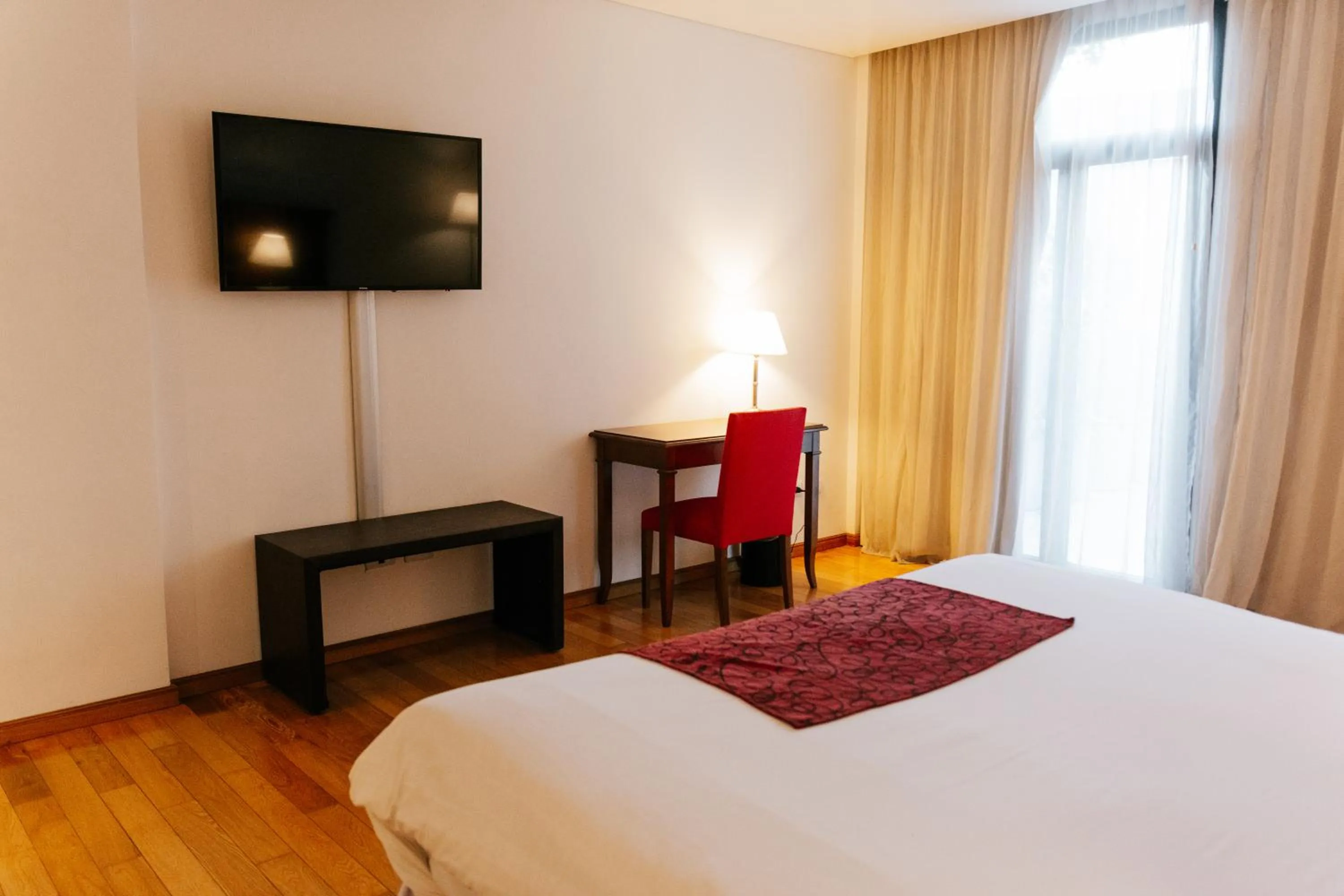 Deluxe Double Room in Hotel Plaza Central Canning