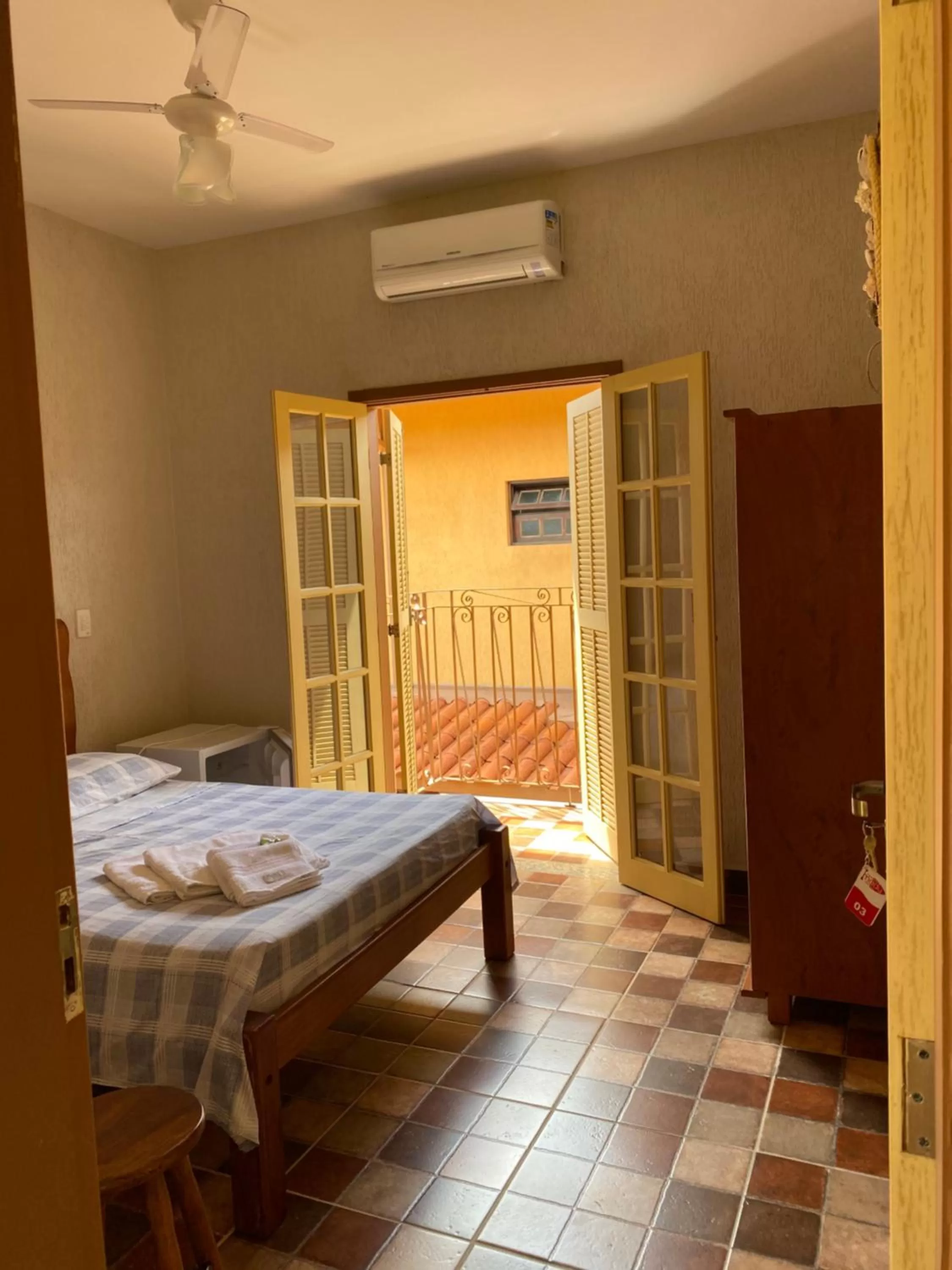 Photo of the whole room, Bed in Pousada Madu