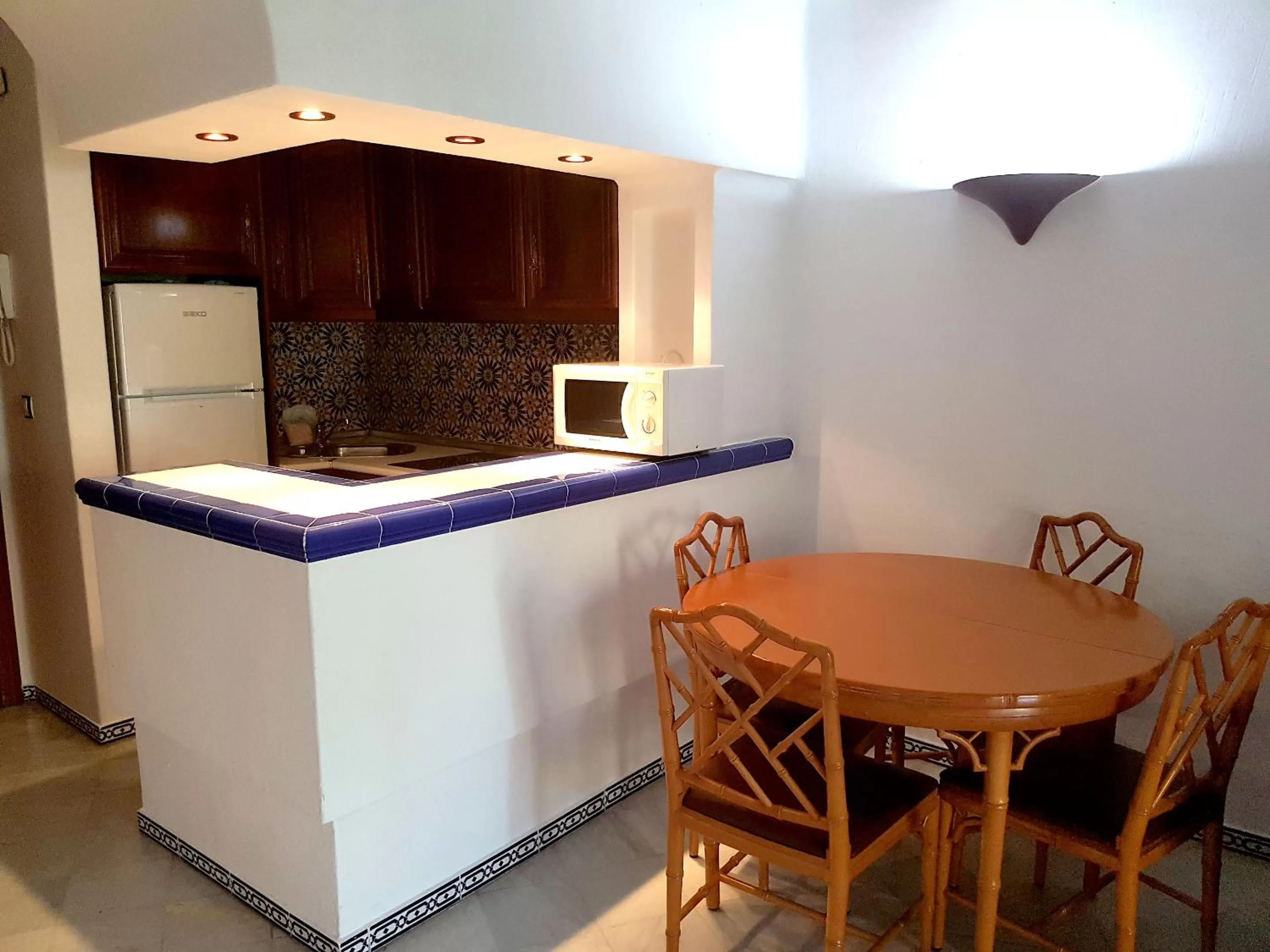 Kitchen or kitchenette in Ona Aldea del Mar