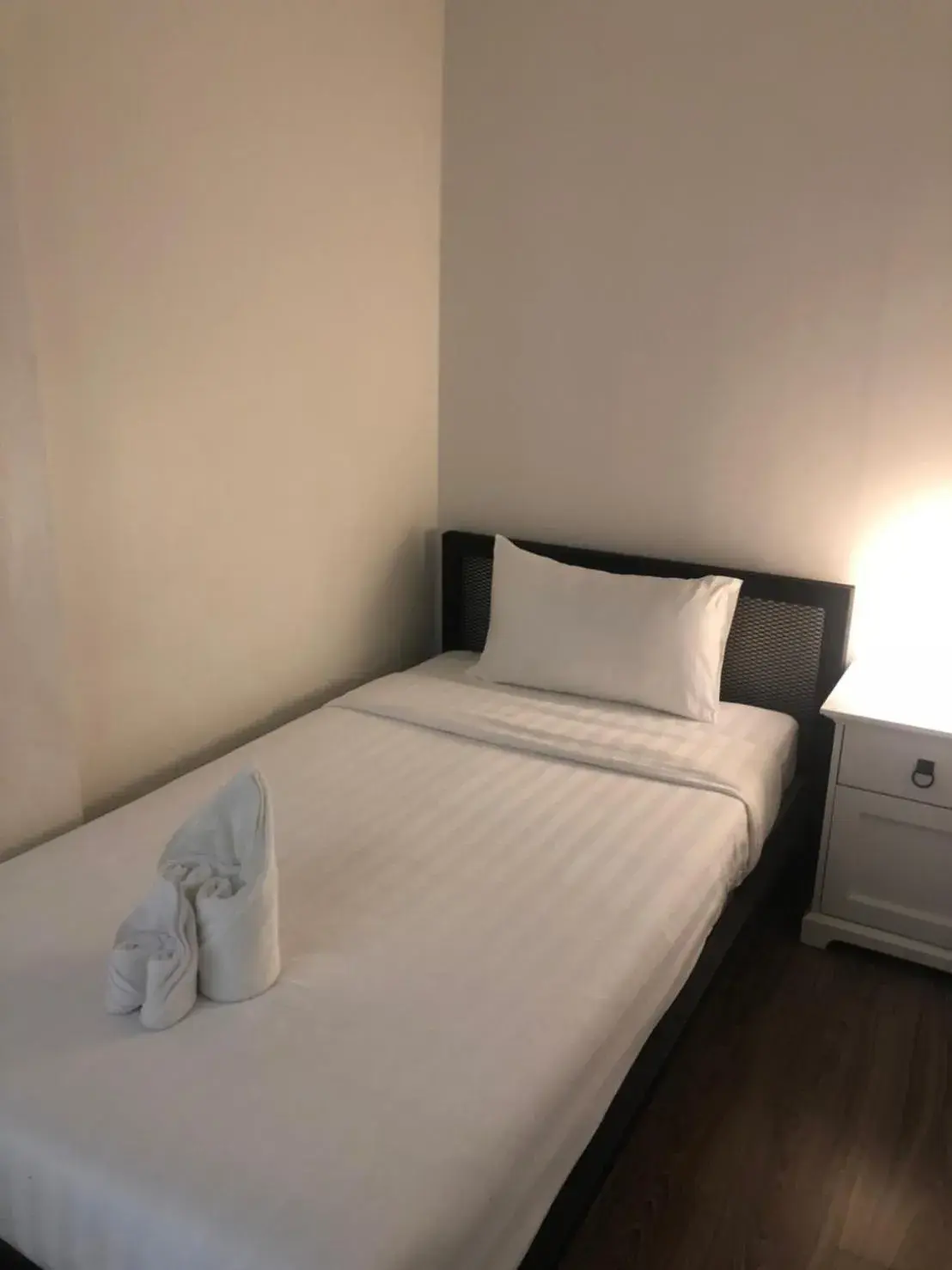 Single Room in Thyme Xeriscape Hostel Single Room in Thyme Xeriscape Hostel