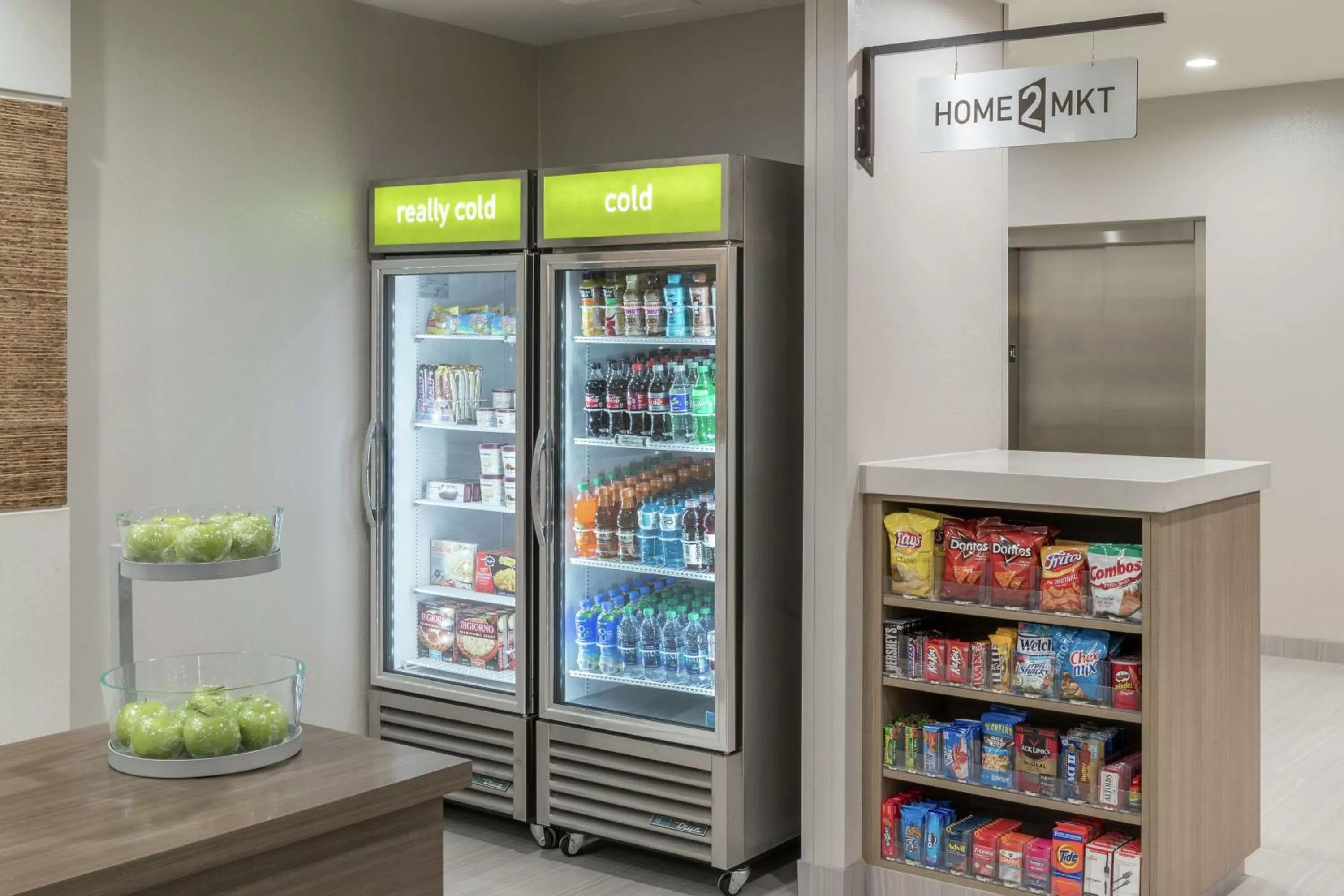 Lobby or reception in Home2 Suites By Hilton Orlando Airport