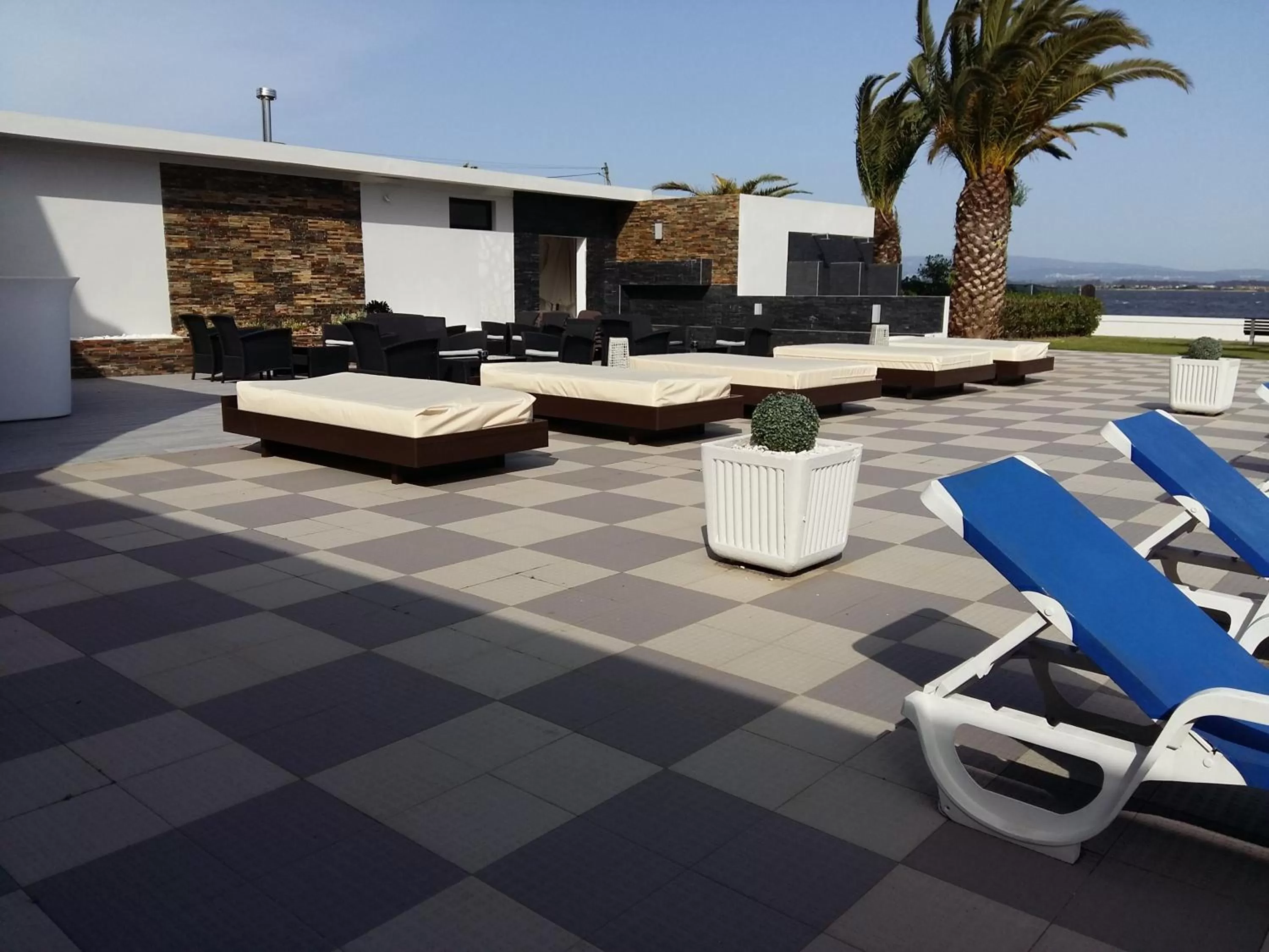 Patio in Riabela Inn