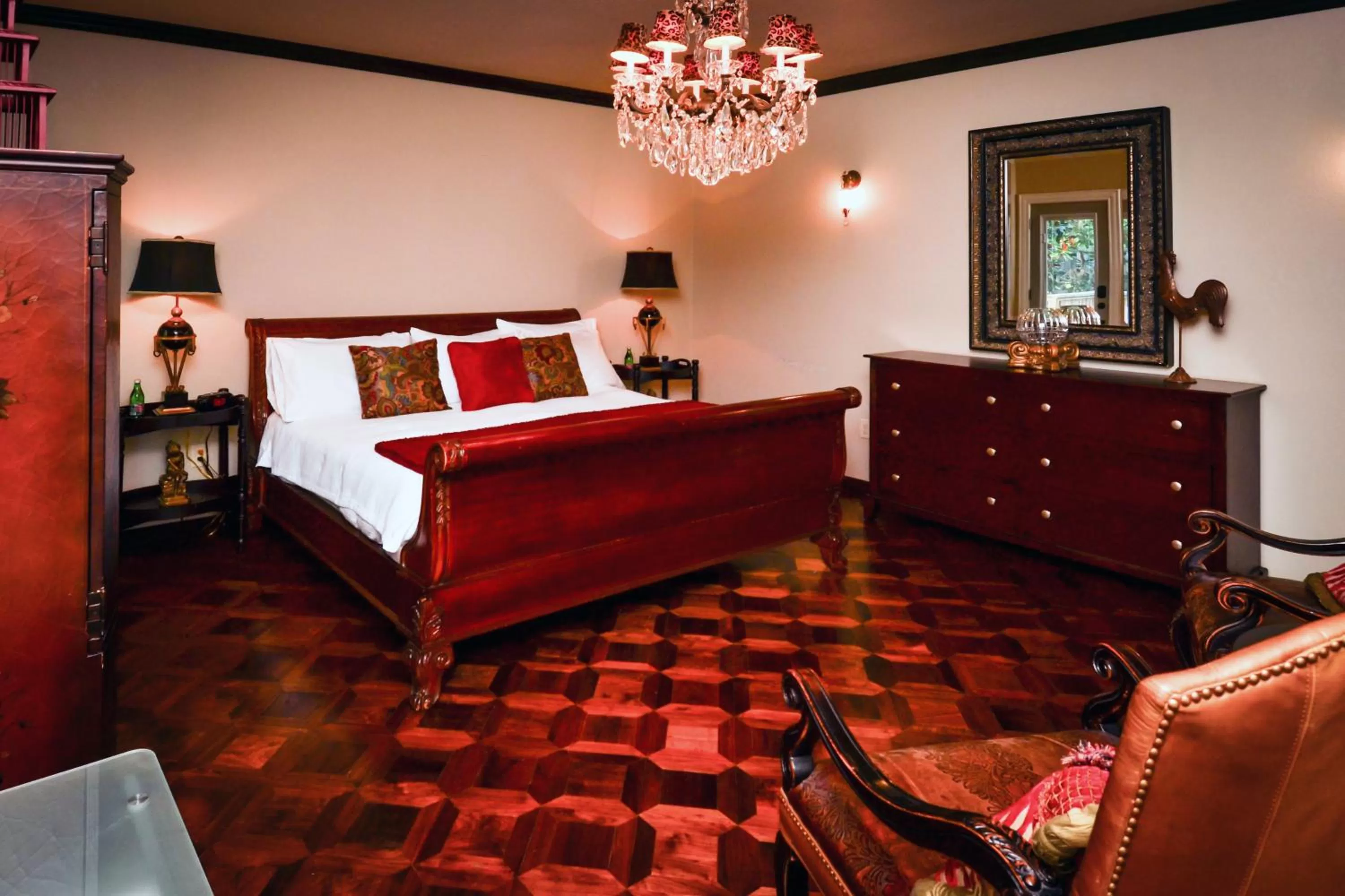 Bed in The Victoria Bed & Breakfast