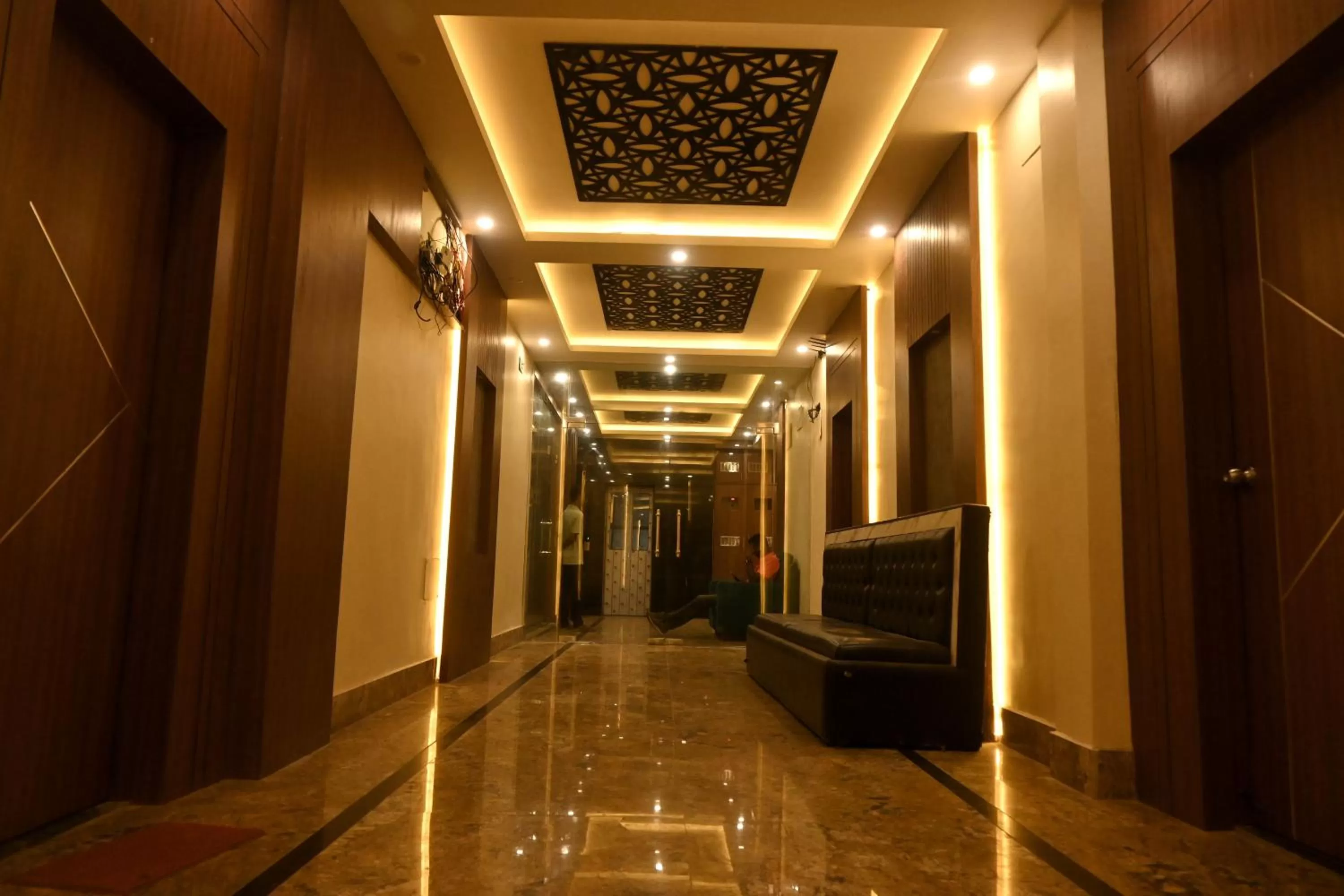 Seating area, Lobby/Reception in Royal Sea View