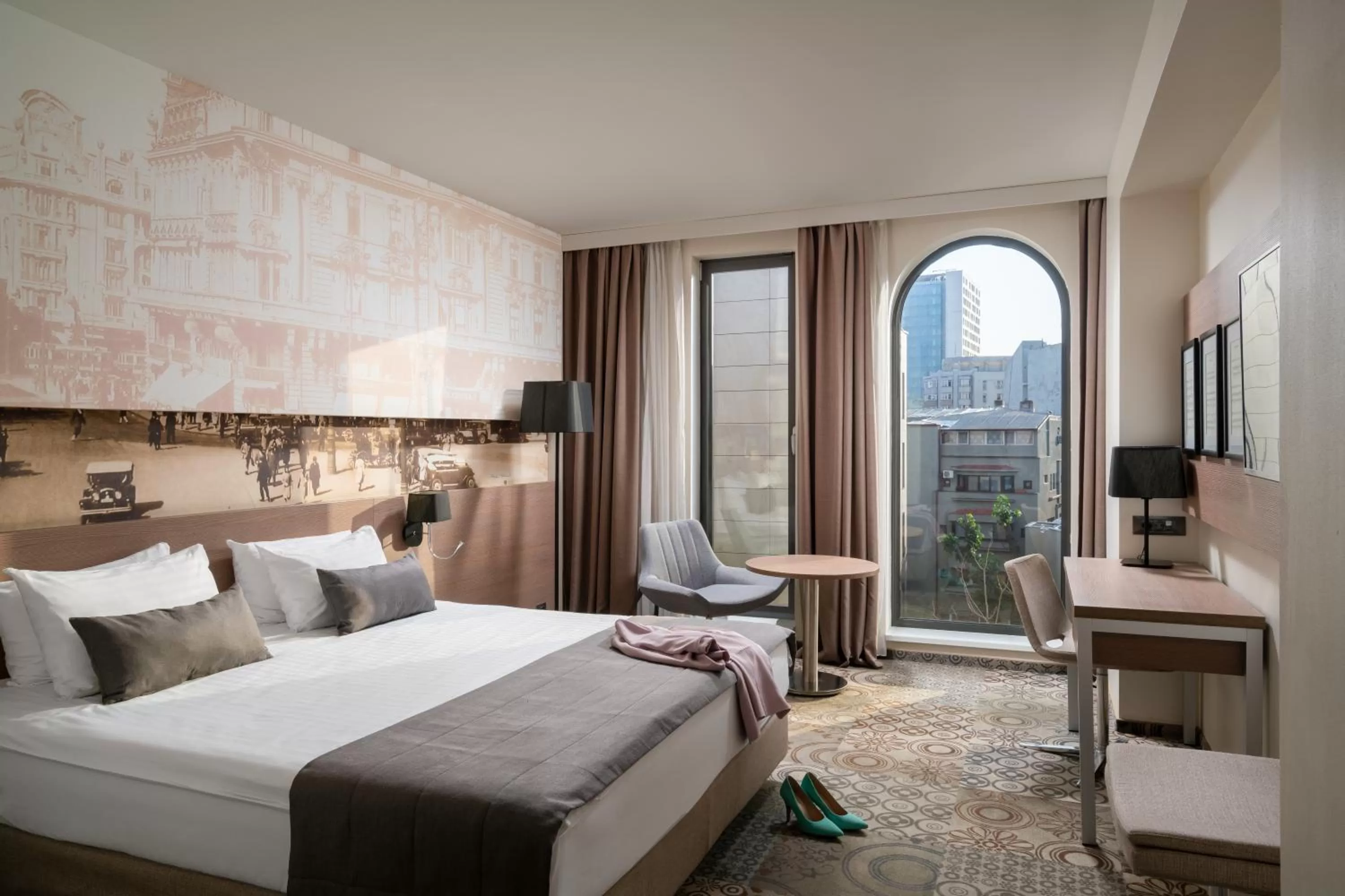 Photo of the whole room, Bed in Mercure Bucharest City Center