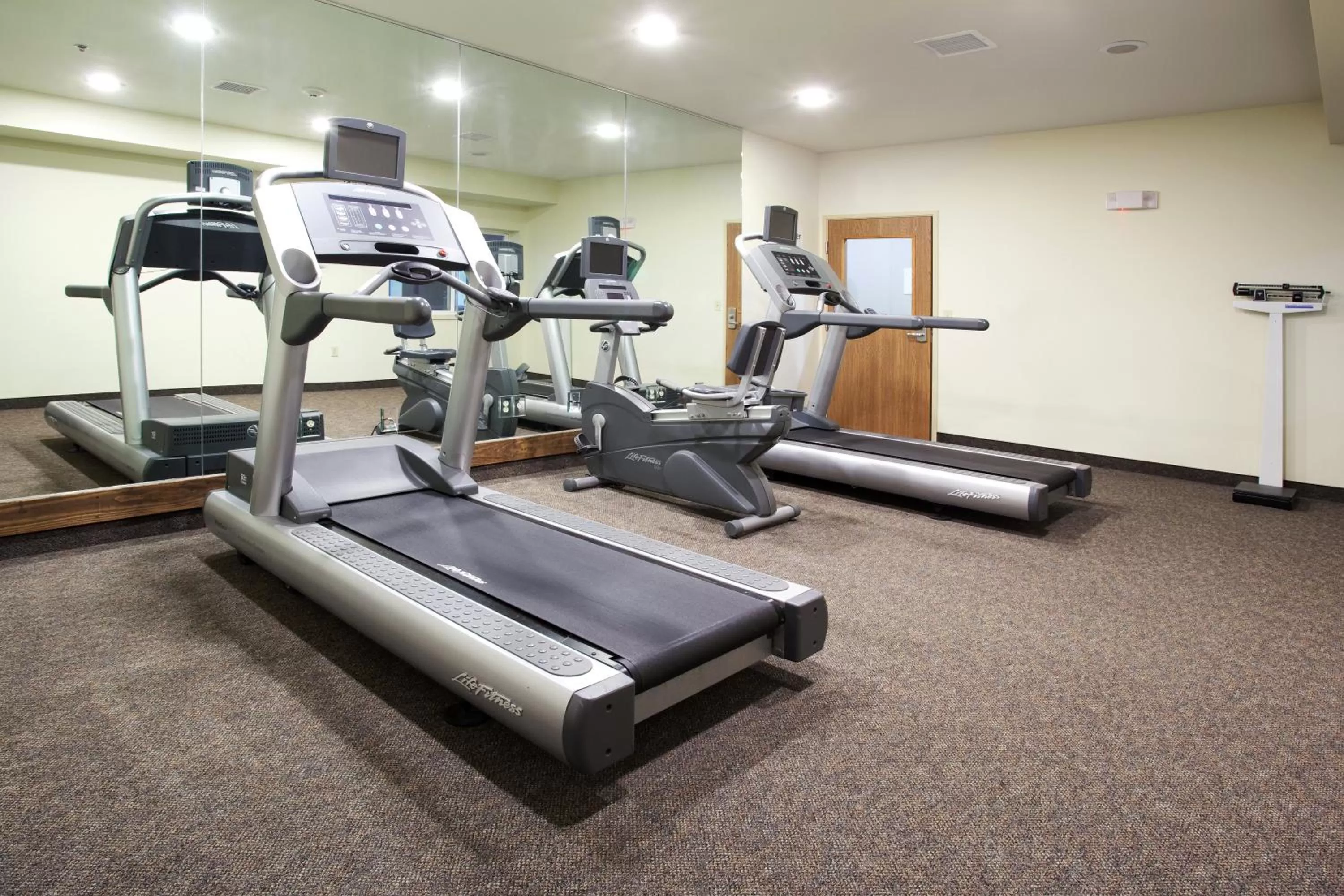 Fitness centre/facilities in Holiday Inn Express Hotel & Suites Torrington by IHG