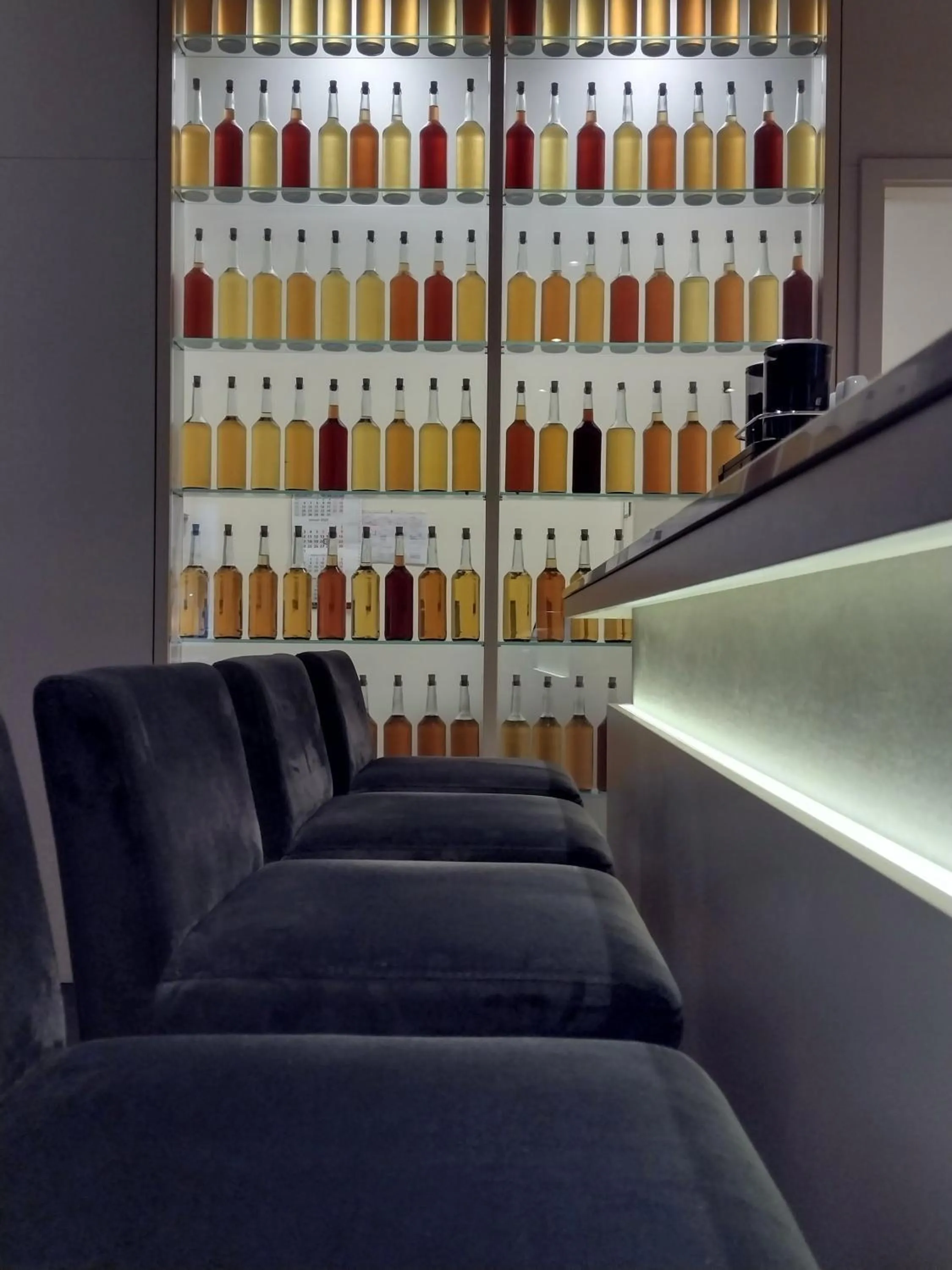 Communal lounge/ TV room in Hotel Hamburger Hof