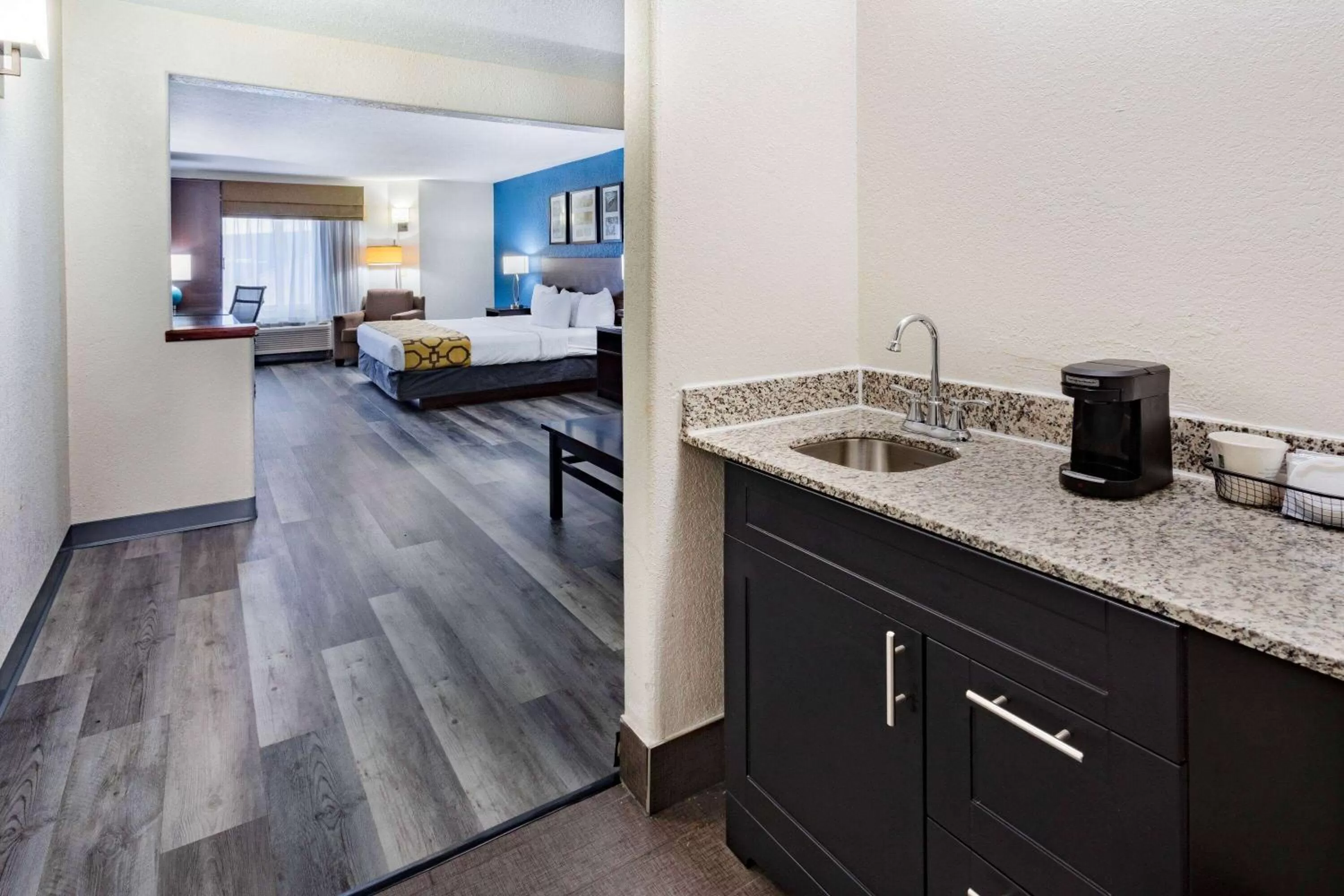 Bed in Baymont by Wyndham Milan