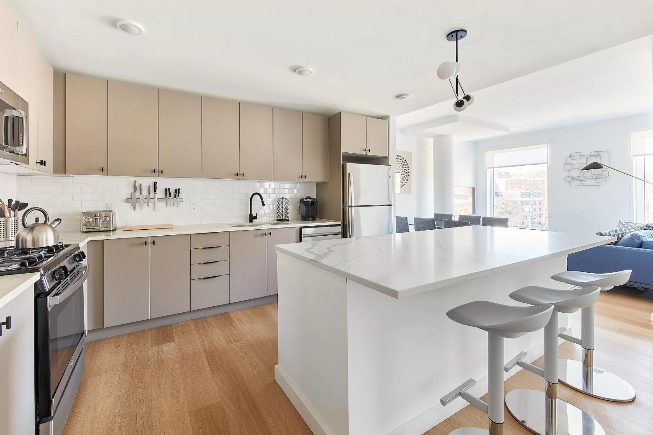 Kitchen or kitchenette, Kitchen/Kitchenette in Harmony Lofts on Jackson 2