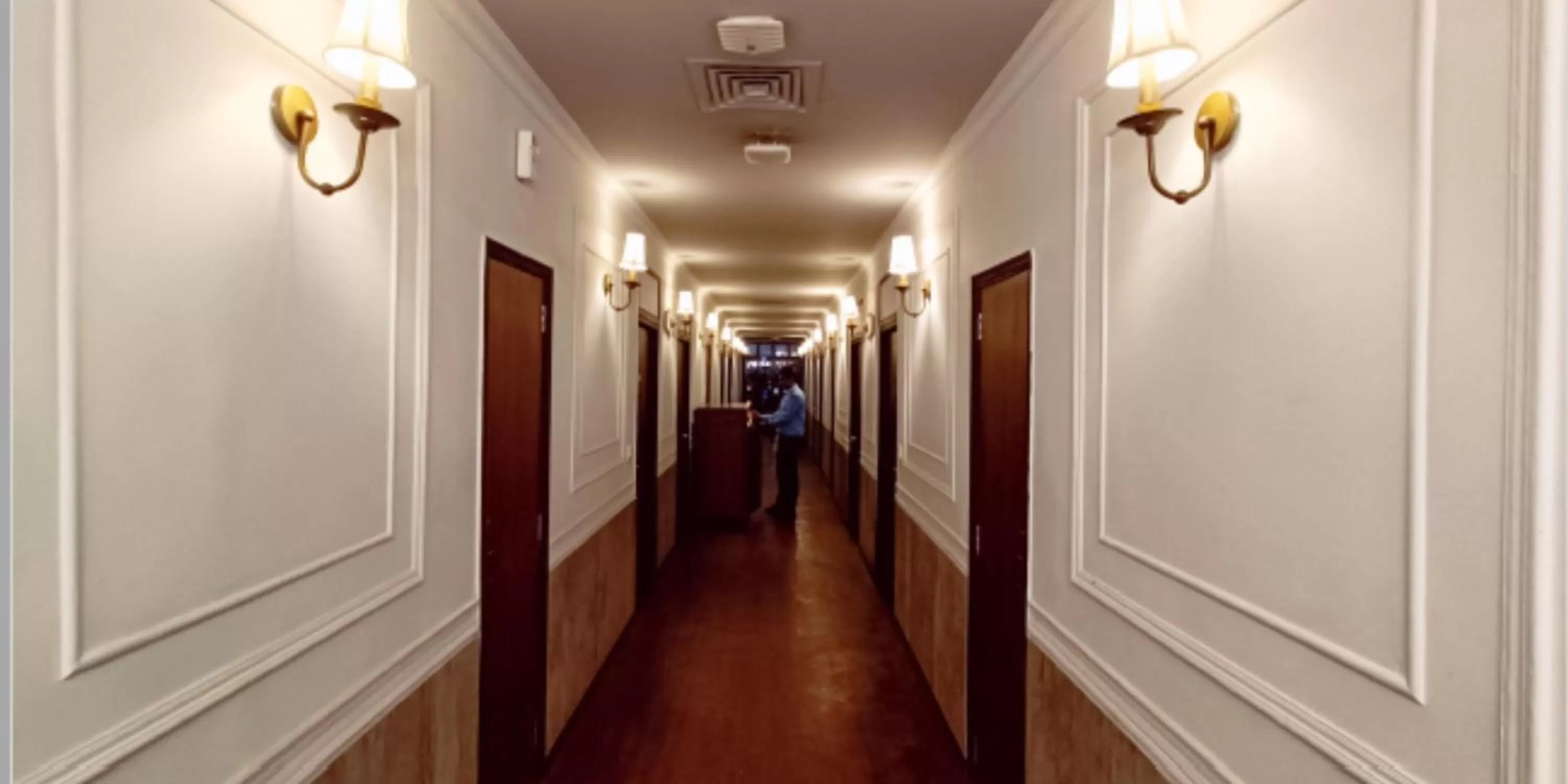 Property building in Polo Floatel Kolkata