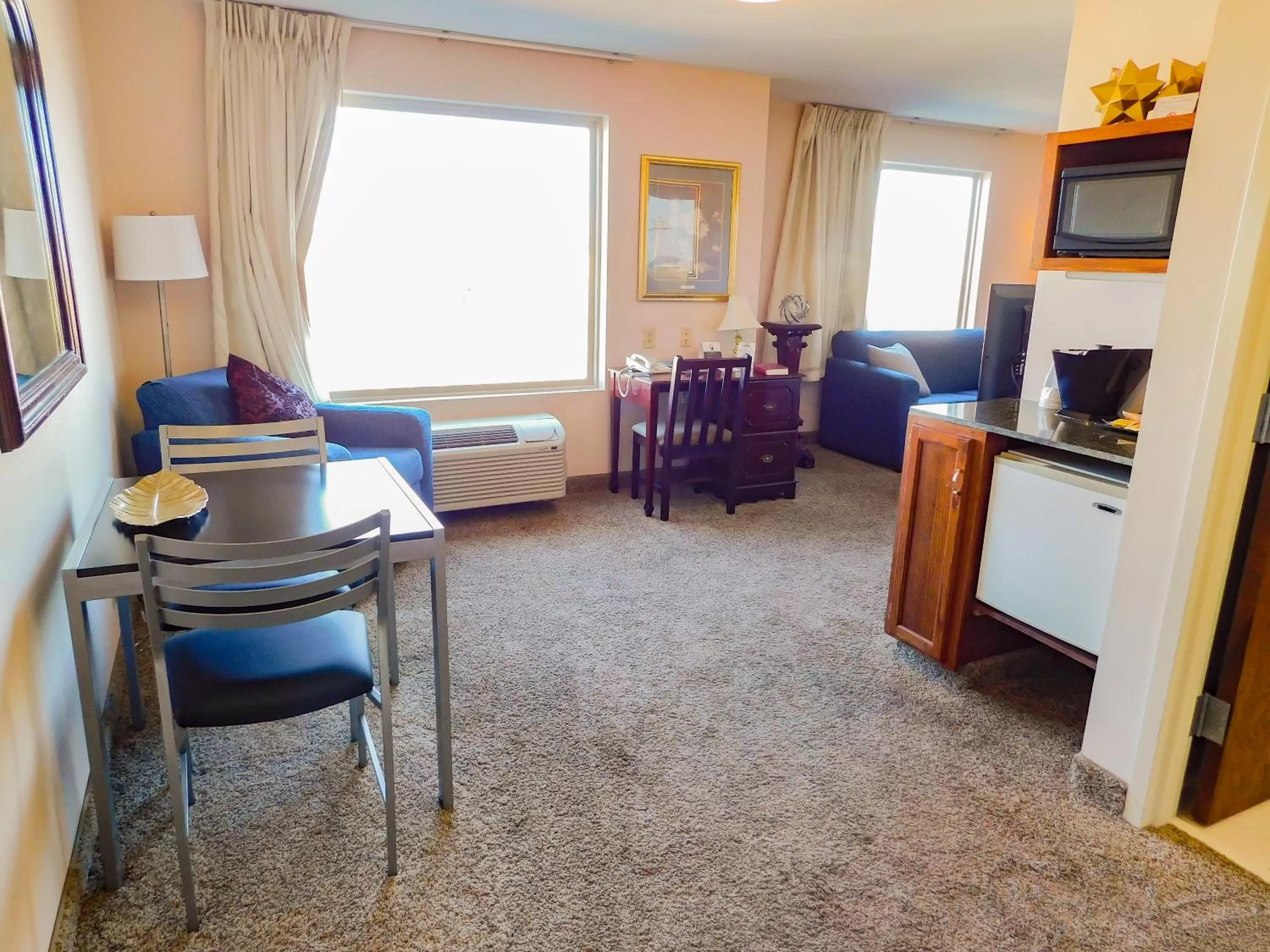 Days Inn & Suites by Wyndham Pocahontas